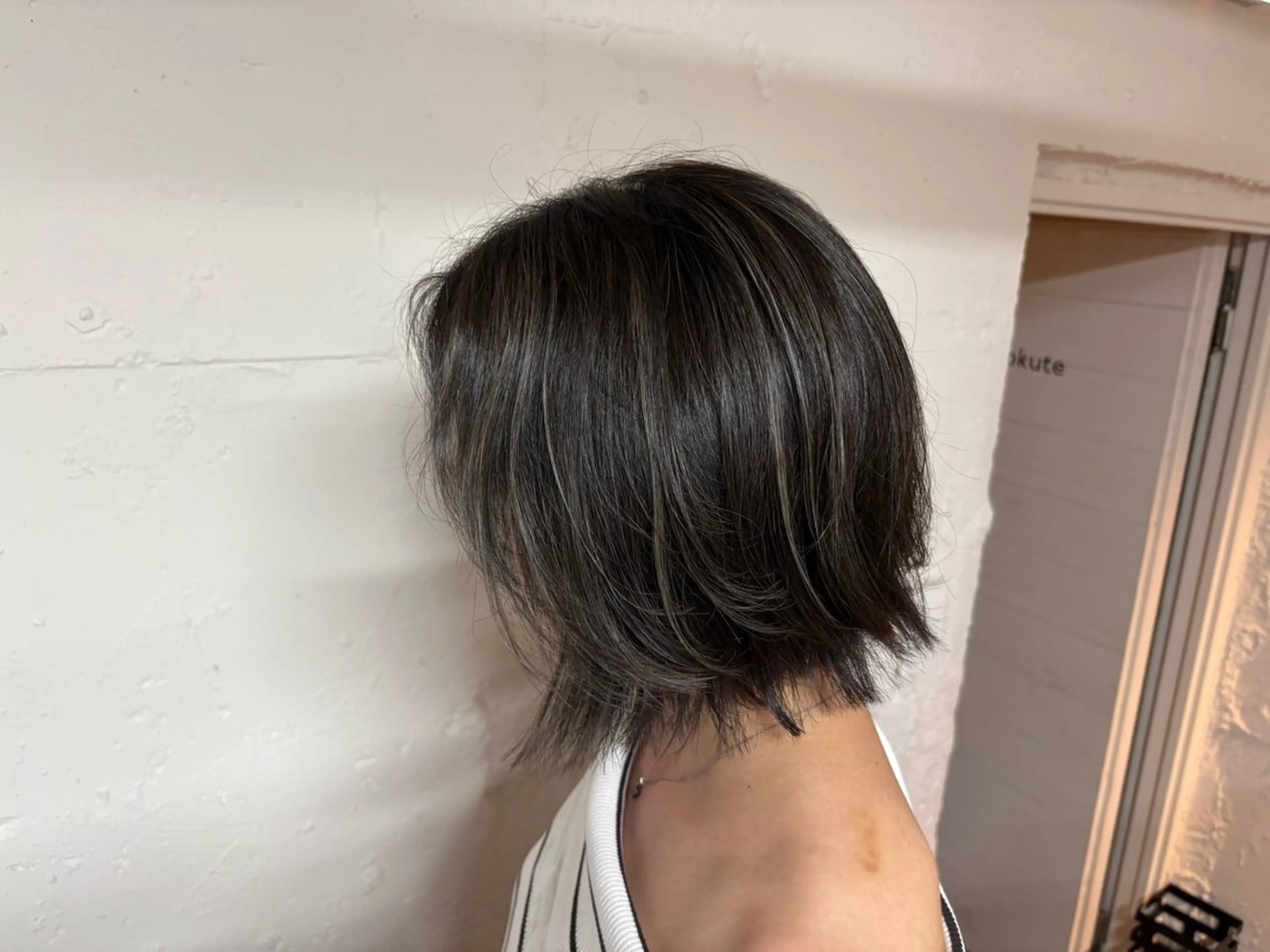 ショート カット ヘアカラー tokute 中野真咲🐺のヘアスタイル