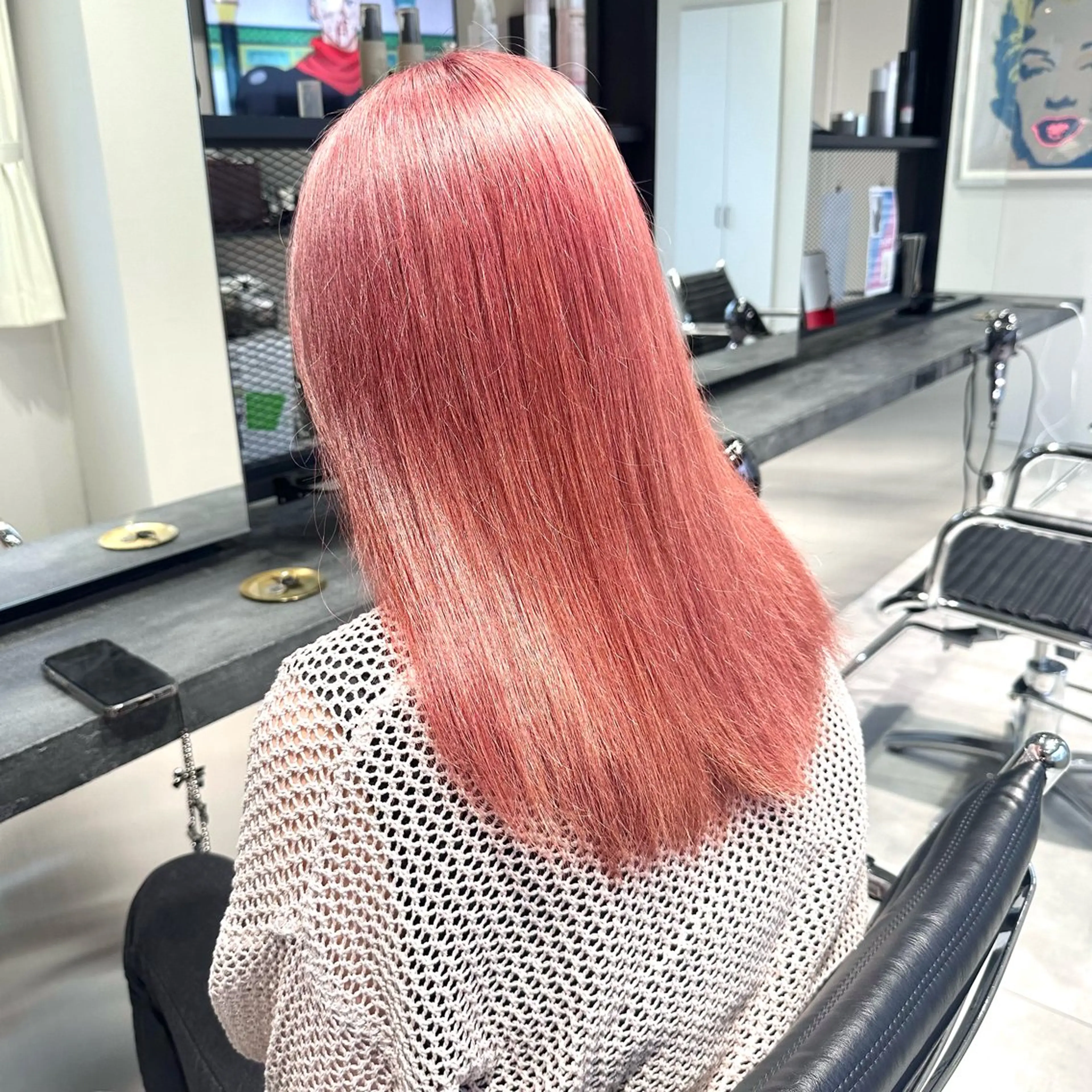 ミディアム カラー ピンクカラー カット ヘアカラー トリートメント ハイトーン/ウルフ/ レイヤー/Asukaのヘアスタイル