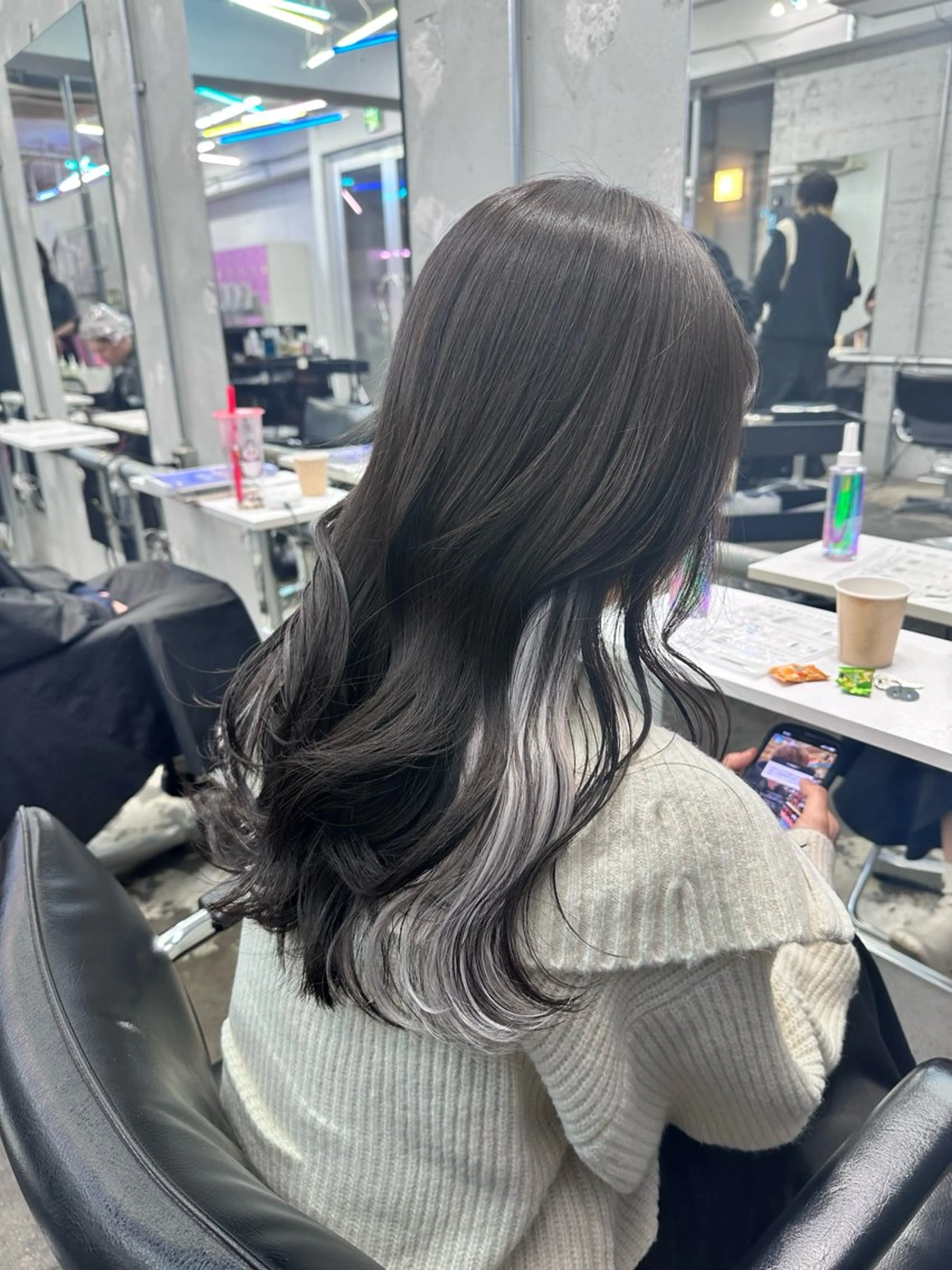 ロング カラー ヘアアレンジ 黒髪 ブルーカラー ブルーブラック エクステ 🥀モテ暖色× エクステ🥀あかりのヘアスタイル