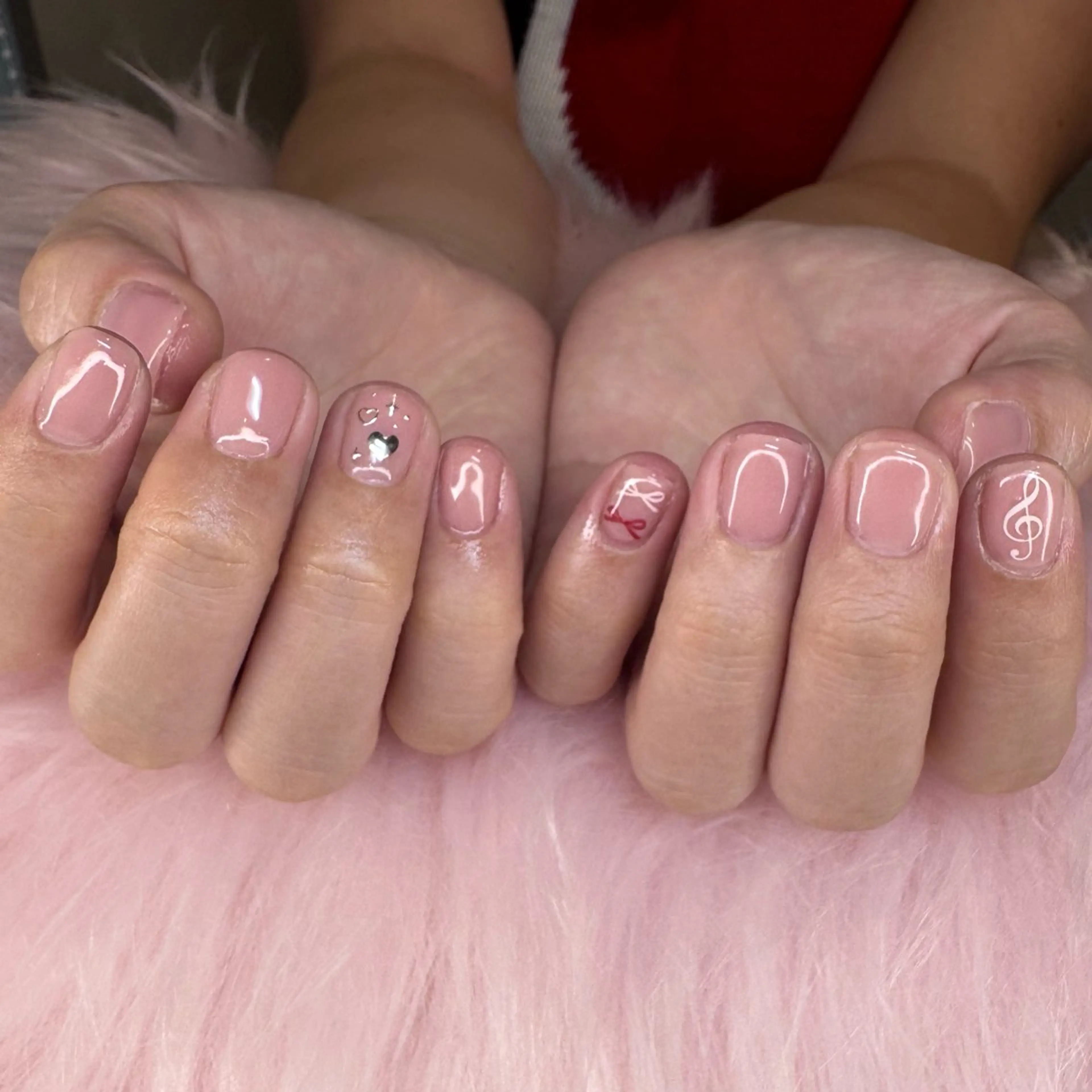 ネイル ワンカラーネイル ハンドネイル RIEKO🍒 ワンホン♡推しネイルのネイルデザイン