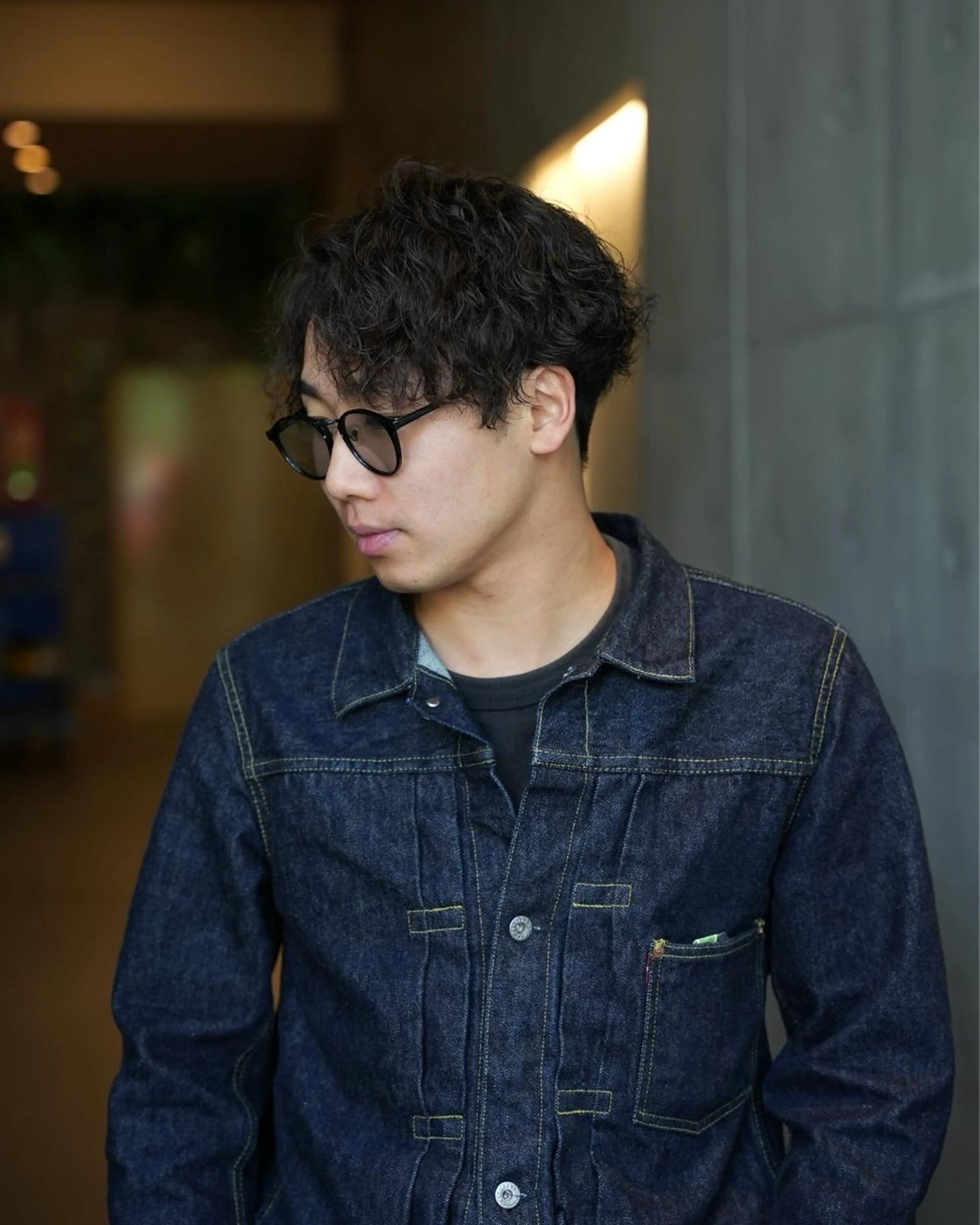 ミディアム パーマ メンズ カット パーマ スパイキーショート パーマ　具志堅　太志のヘアスタイル