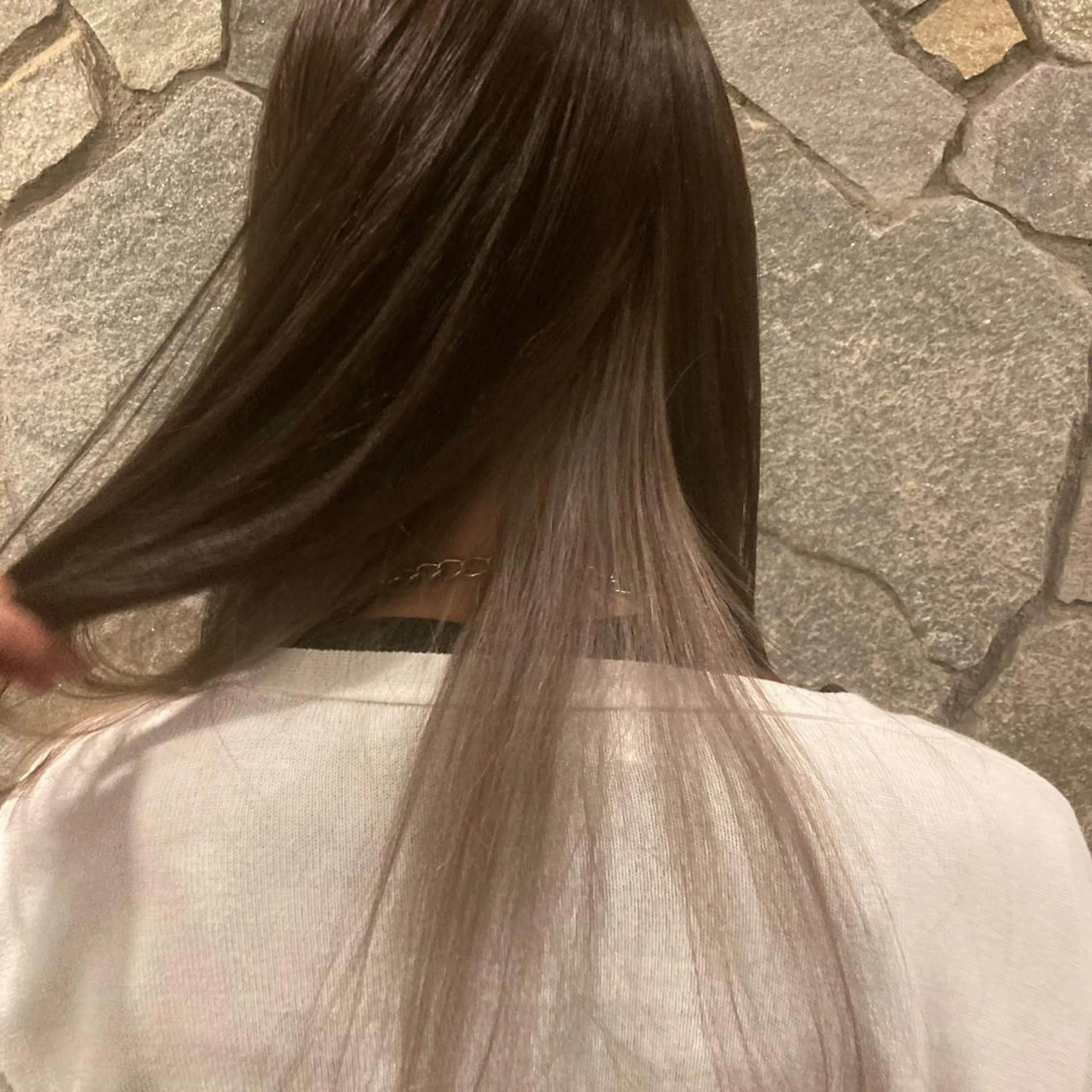 カラー 野村 ゆいのヘアスタイル