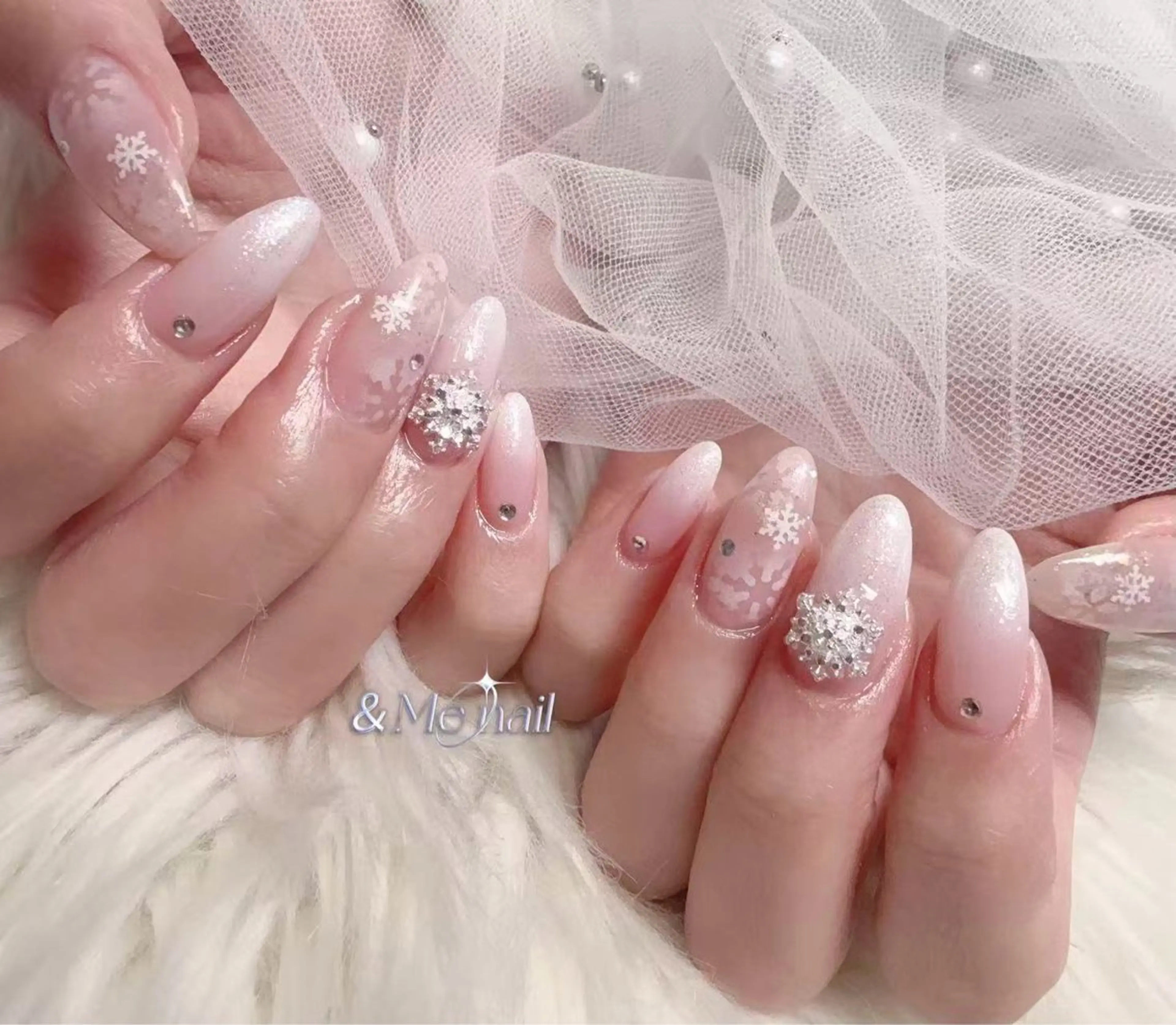 ネイル &ME Momoのネイルデザイン