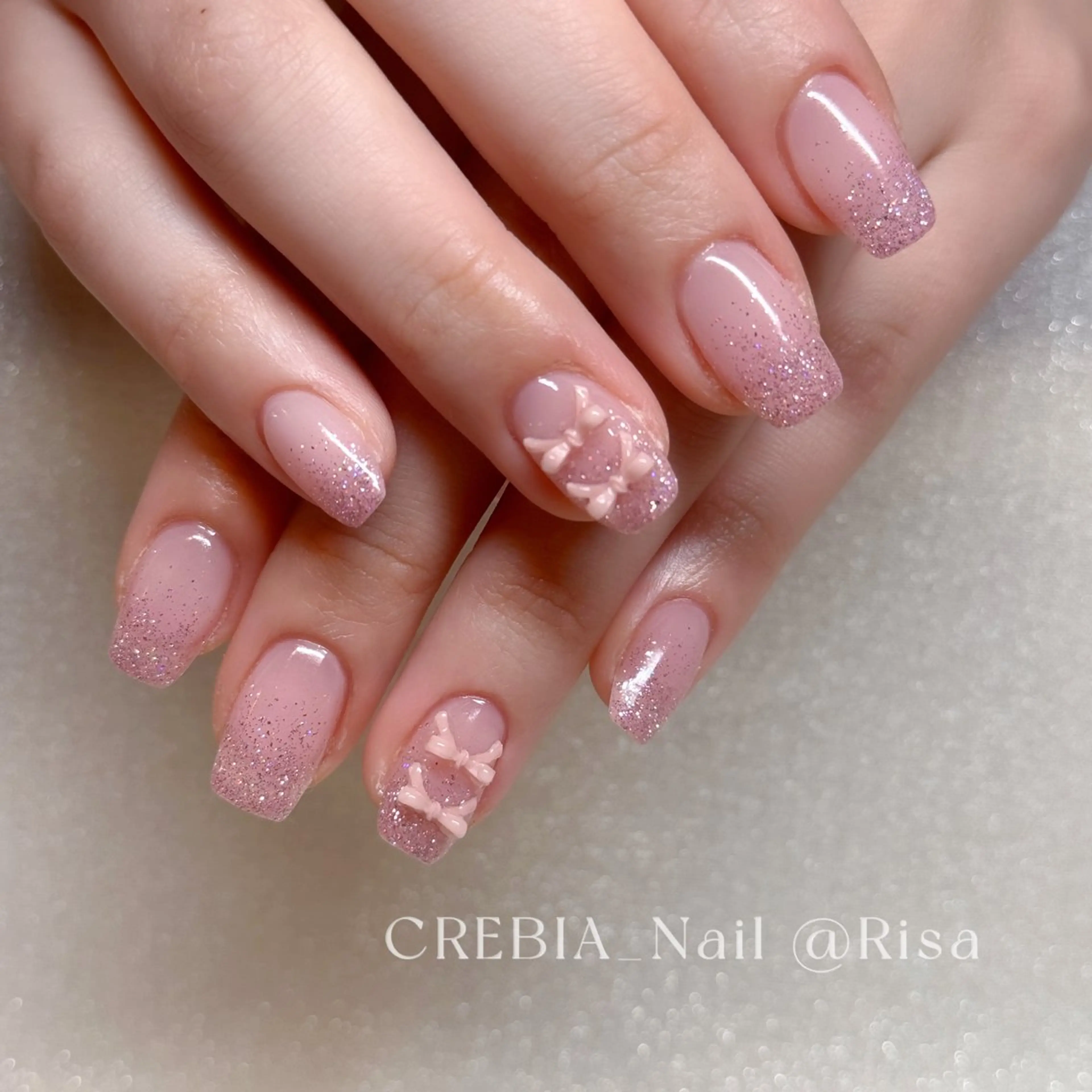 ネイル フラッシュネイル ラメ(グリッター) ハンドネイル CREBIA beaute ネイル部所属・CREBIA Nailのネイルデザイン