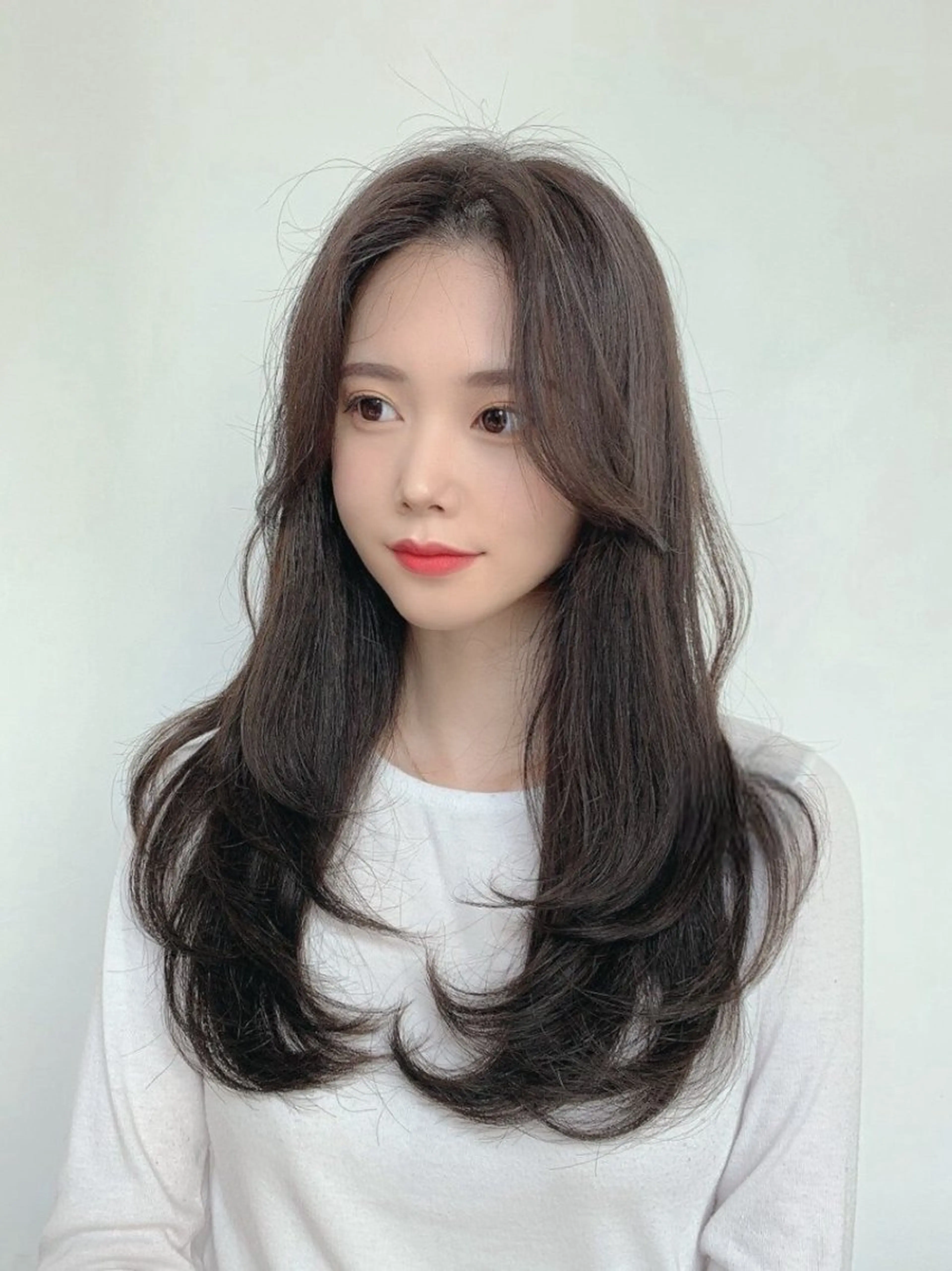 ロング 韓国風ヘア カット ヘアカラー トリートメント 髪質改善× ブリーチなしyutoのヘアスタイル