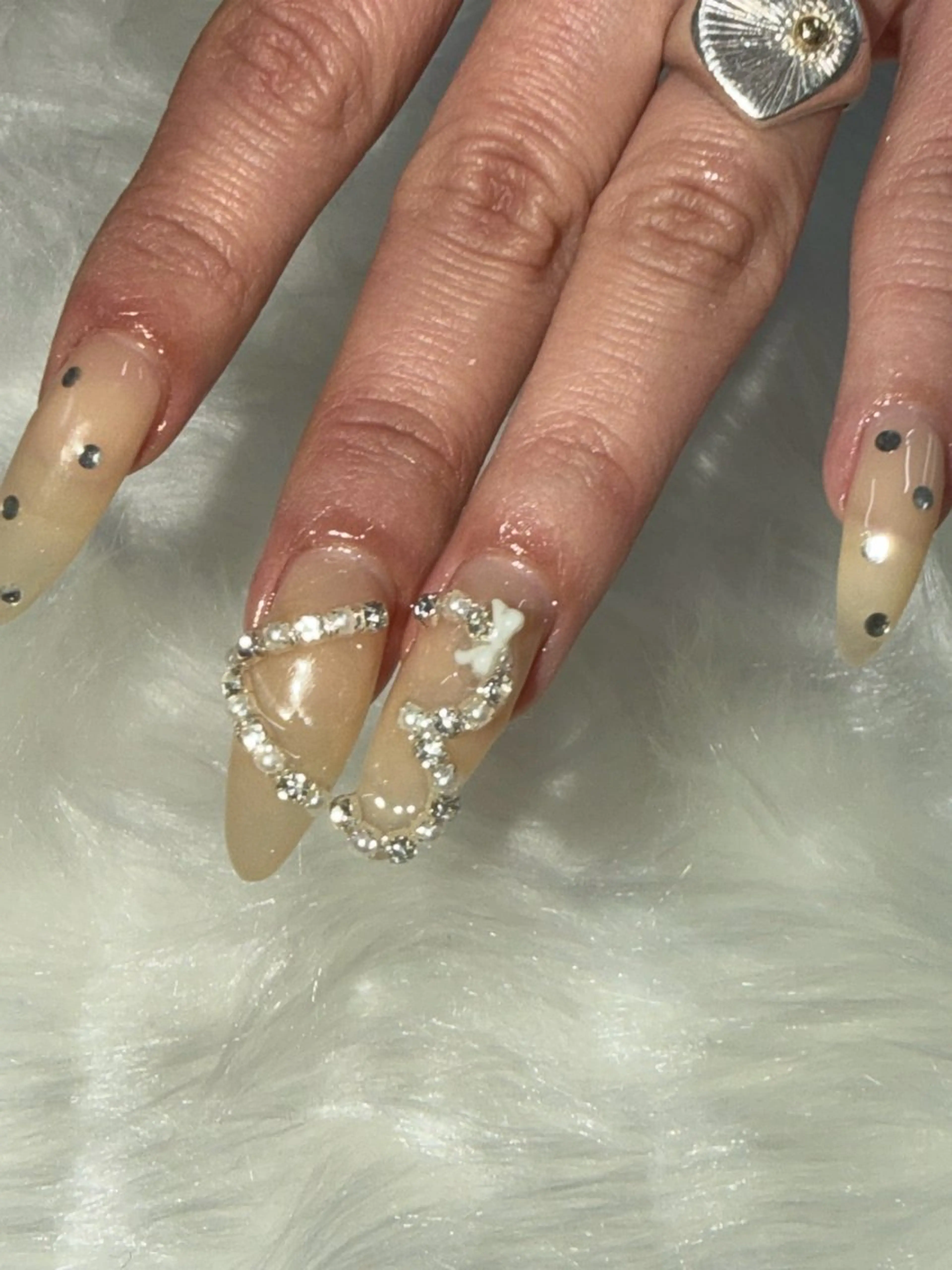 ネイル Nail&Eye hanaのネイルデザイン