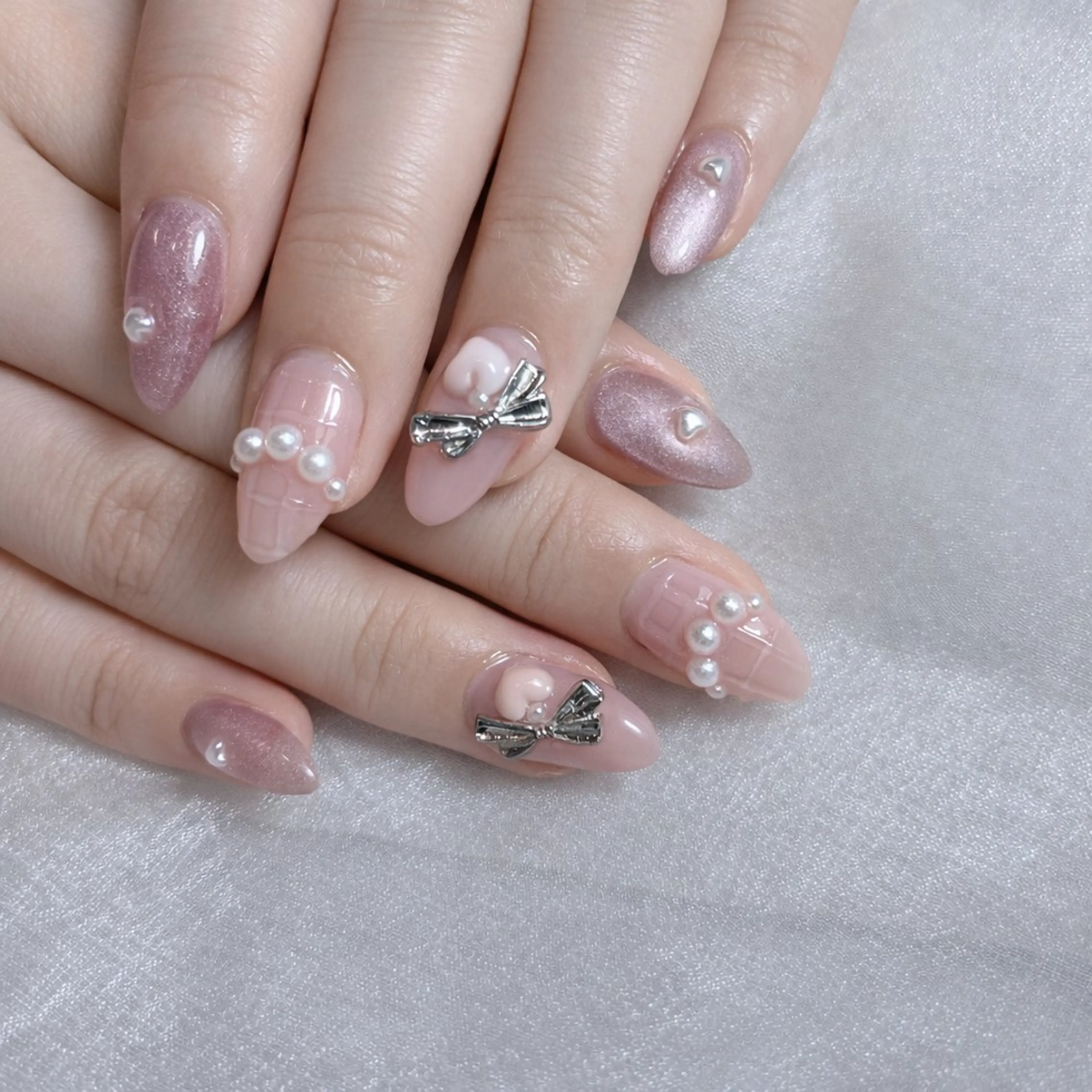 ネイル salon Hush Hushのネイルデザイン