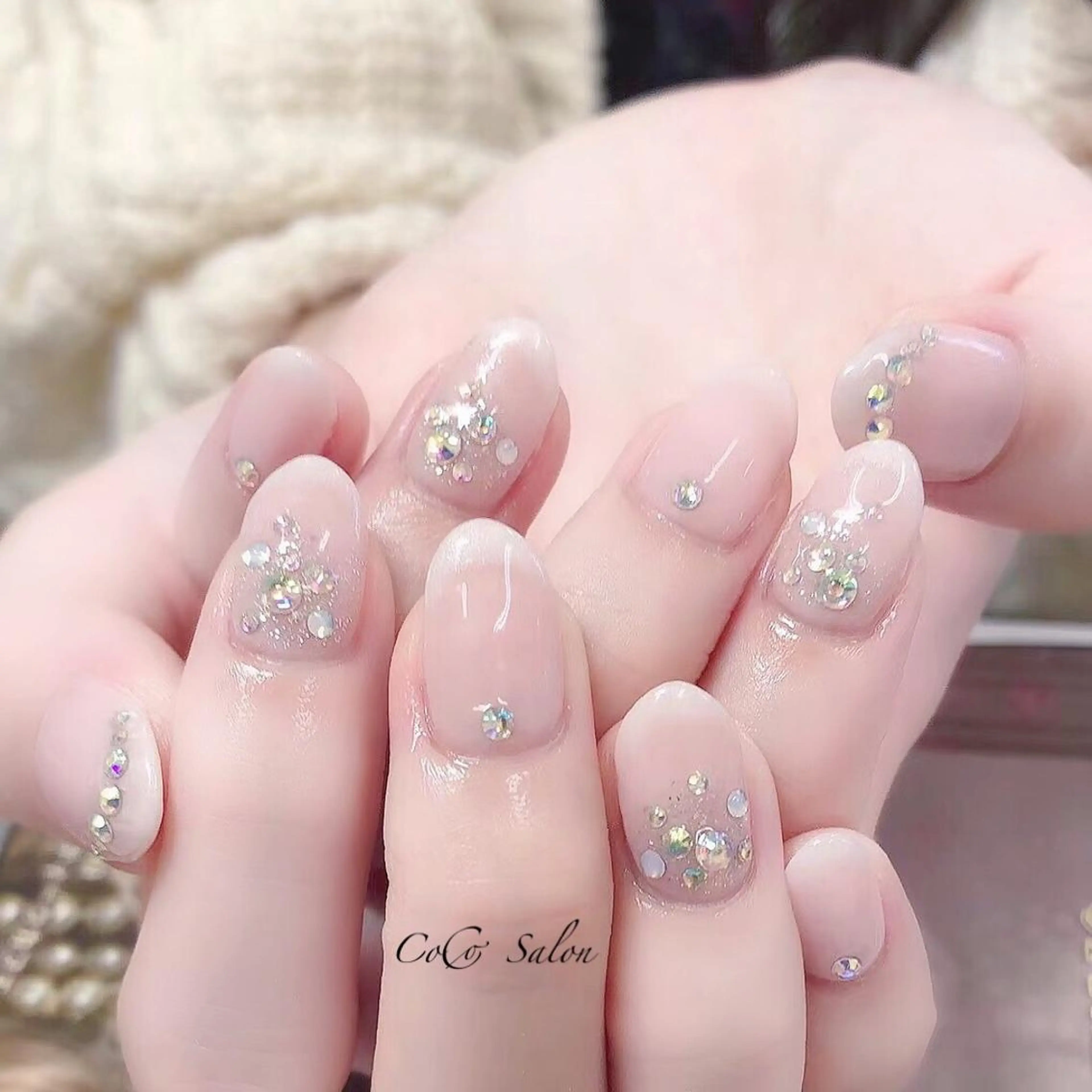 ネイル 長さ出し ジェルネイル ホログラムネイル キラキラネイル オフィスネイル CoCoSalon ネイル/まつ毛予約のネイルデザイン