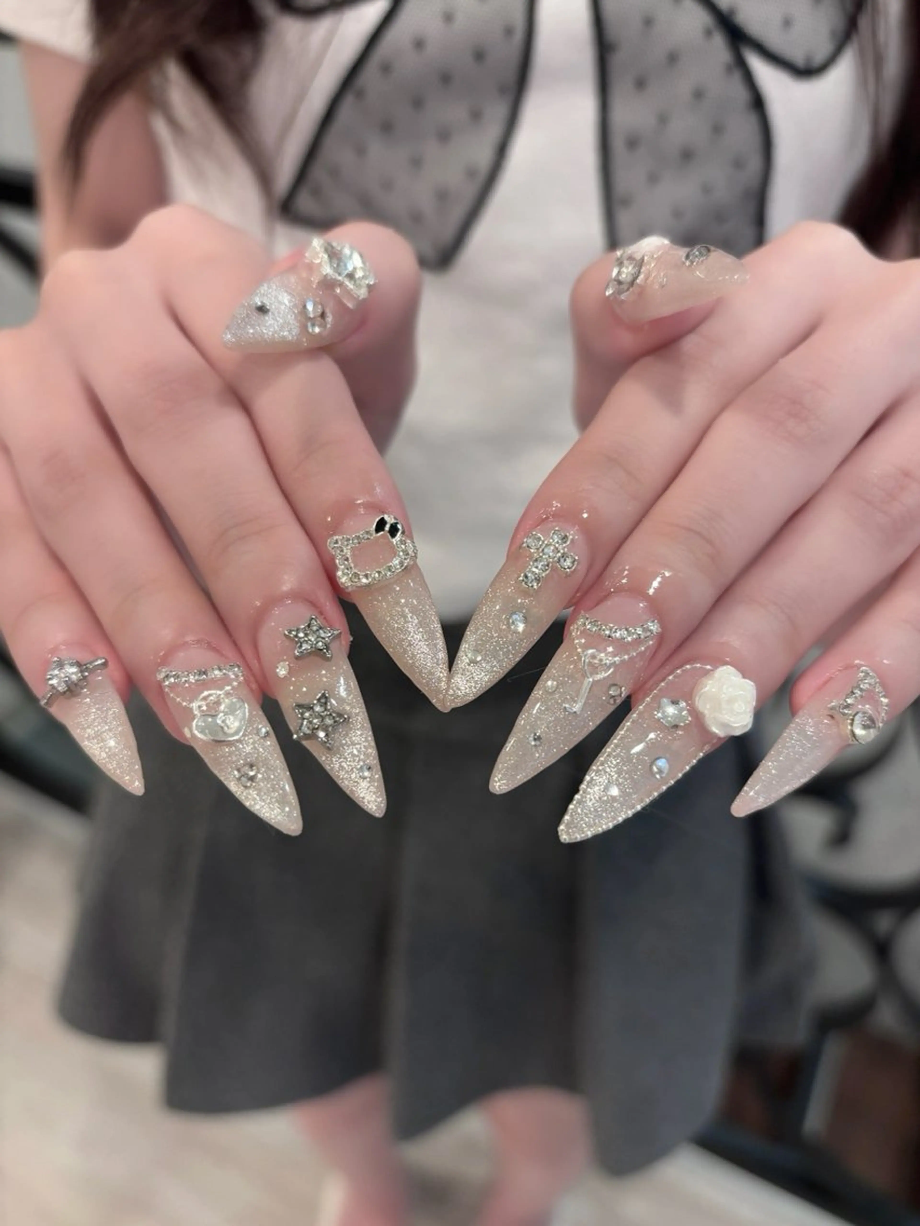 ネイル 名古屋ワンホンネイル 沙理亜のネイルデザイン