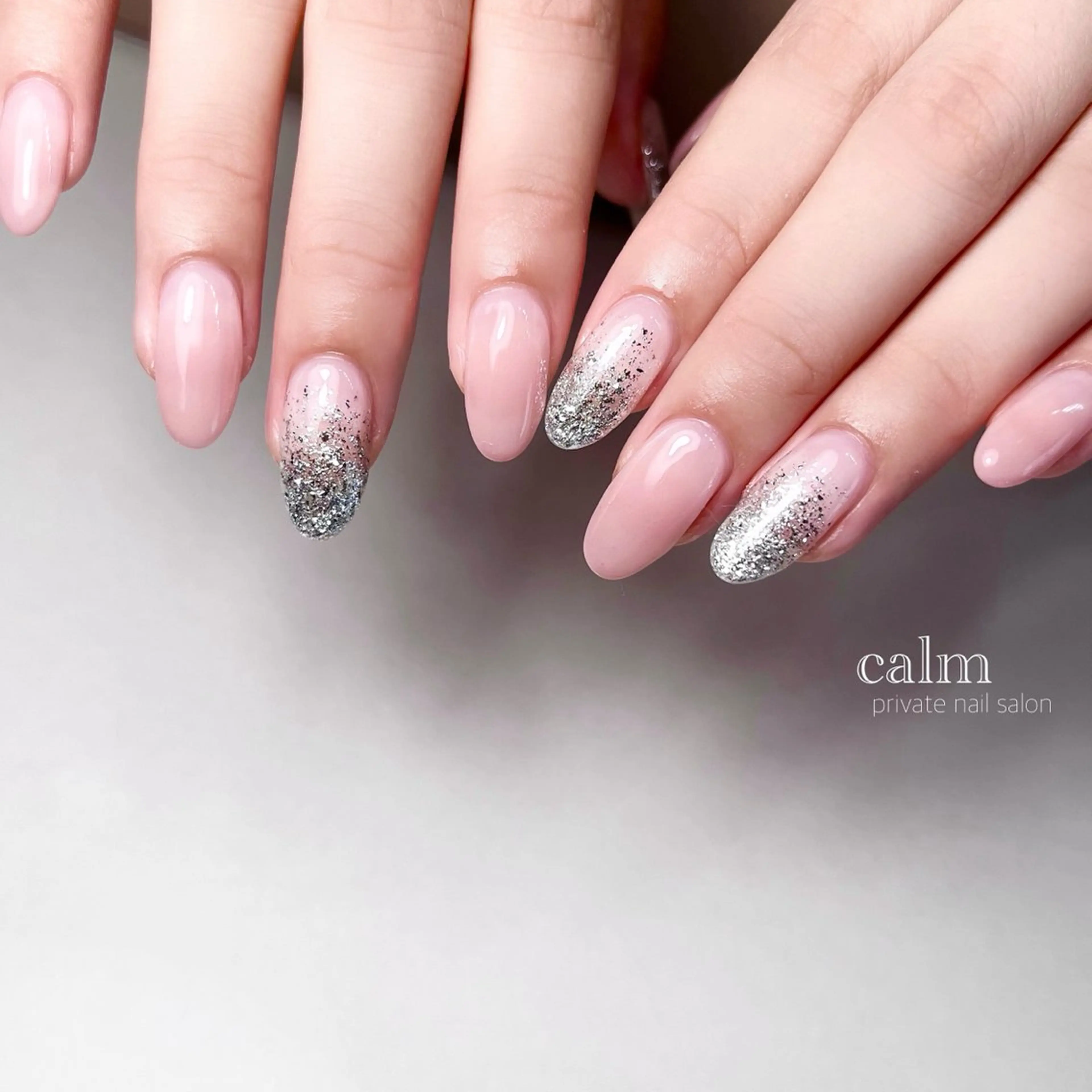 ネイル ハンドネイル calm 〔ｶｰﾑ〕のネイルデザイン