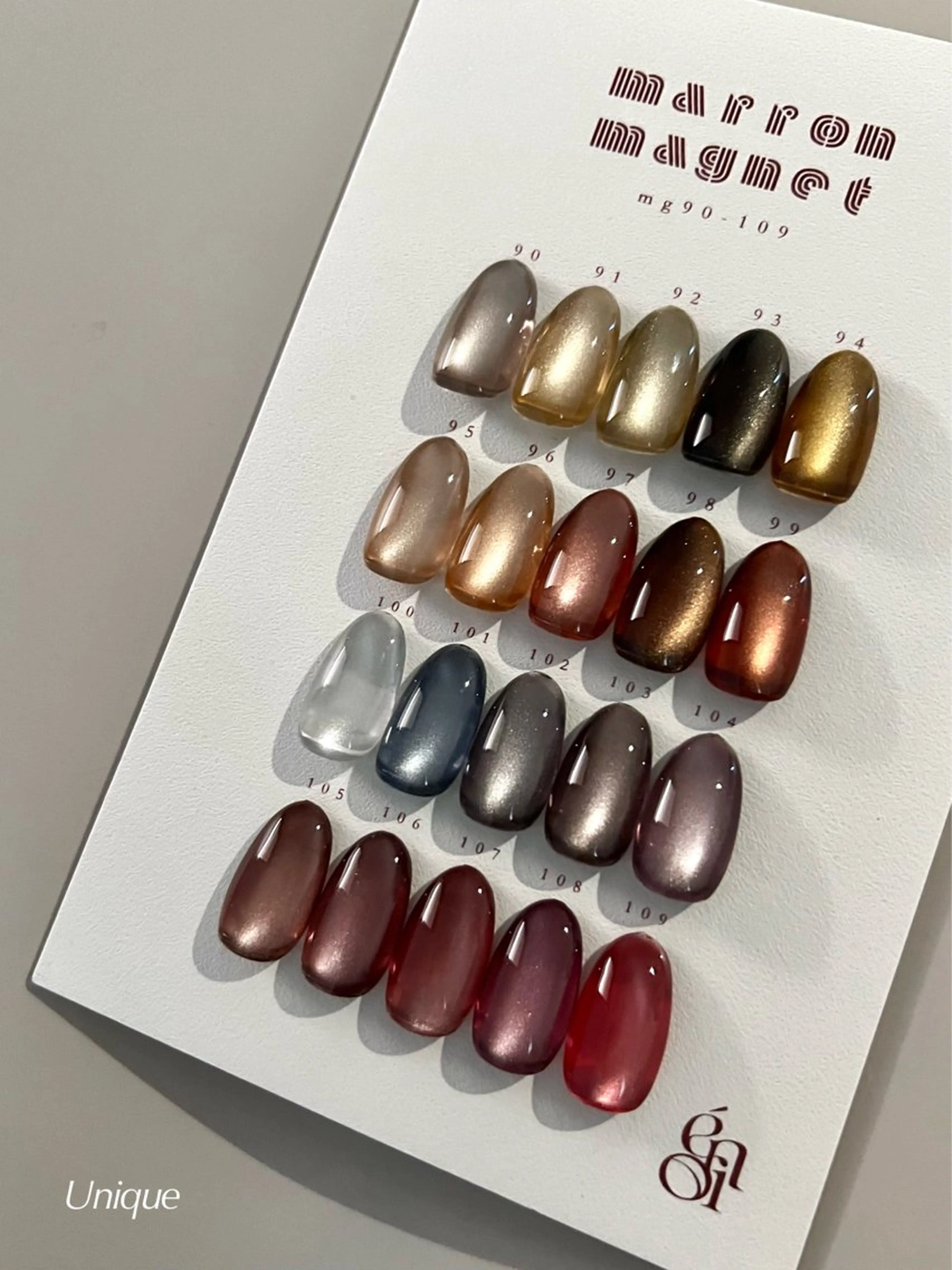 ネイル ハンドネイル Unique 【ユニーク】のネイルデザイン