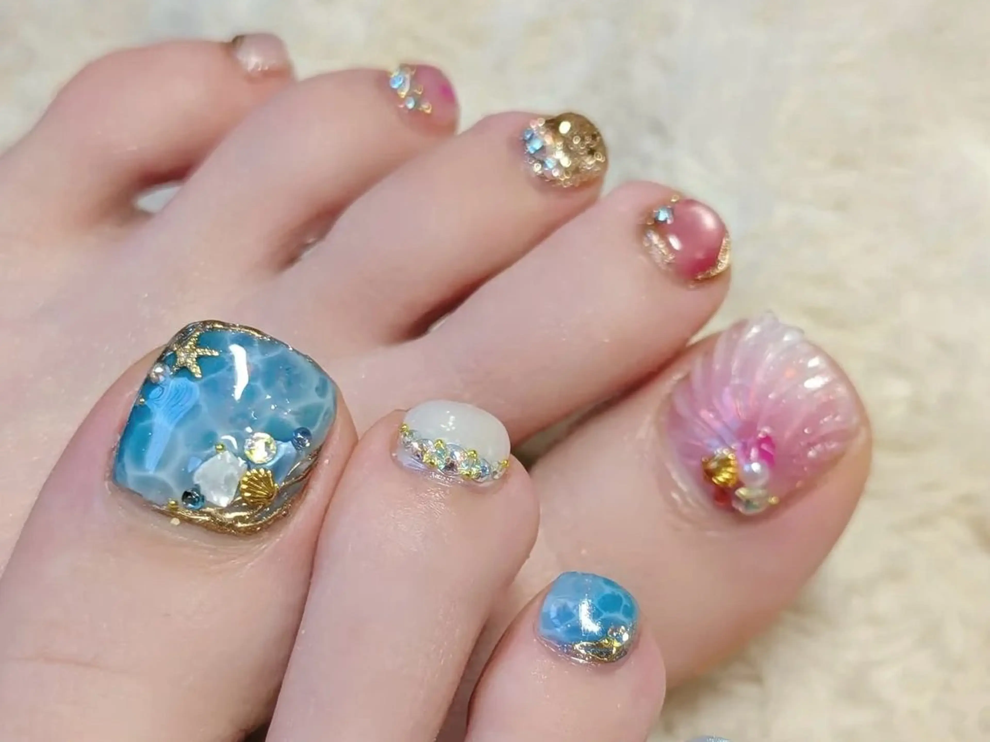 メンズ ネイル アートネイル フレンチネイル ジェルネイル キラキラネイル パラジェル Bloom スカルプ専門店のネイルデザイン