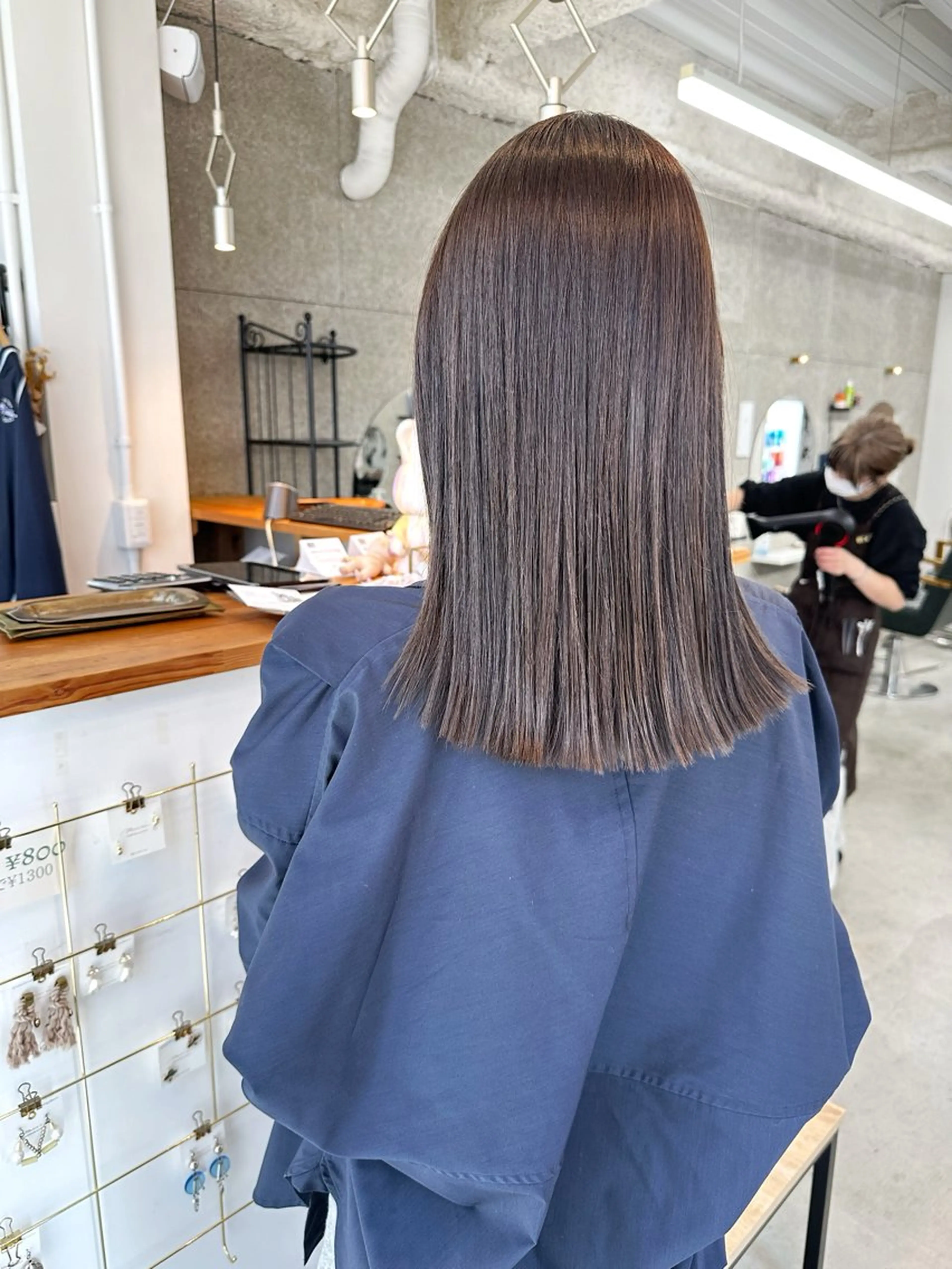 ミディアム カット 縮毛矯正 八谷 将平のヘアスタイル