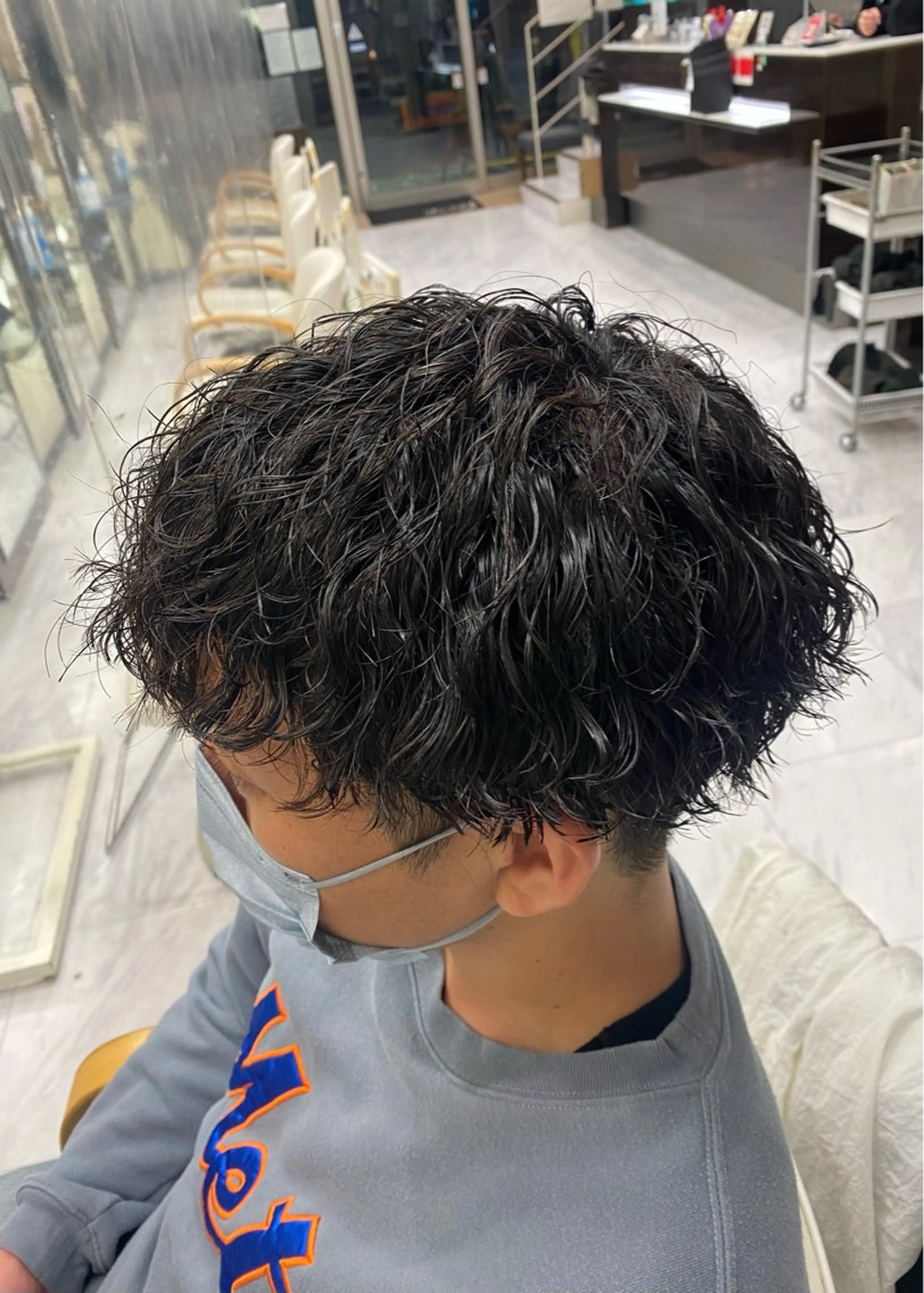 パーマ メンズ メンズパーマ メンズツイストパーマ 波巻きパーマ スパイラルパーマ ツイストパーマ カット パーマ トリートメント 🌴パーマオタク🌴 長谷川　諒佑🌈のヘアスタイル