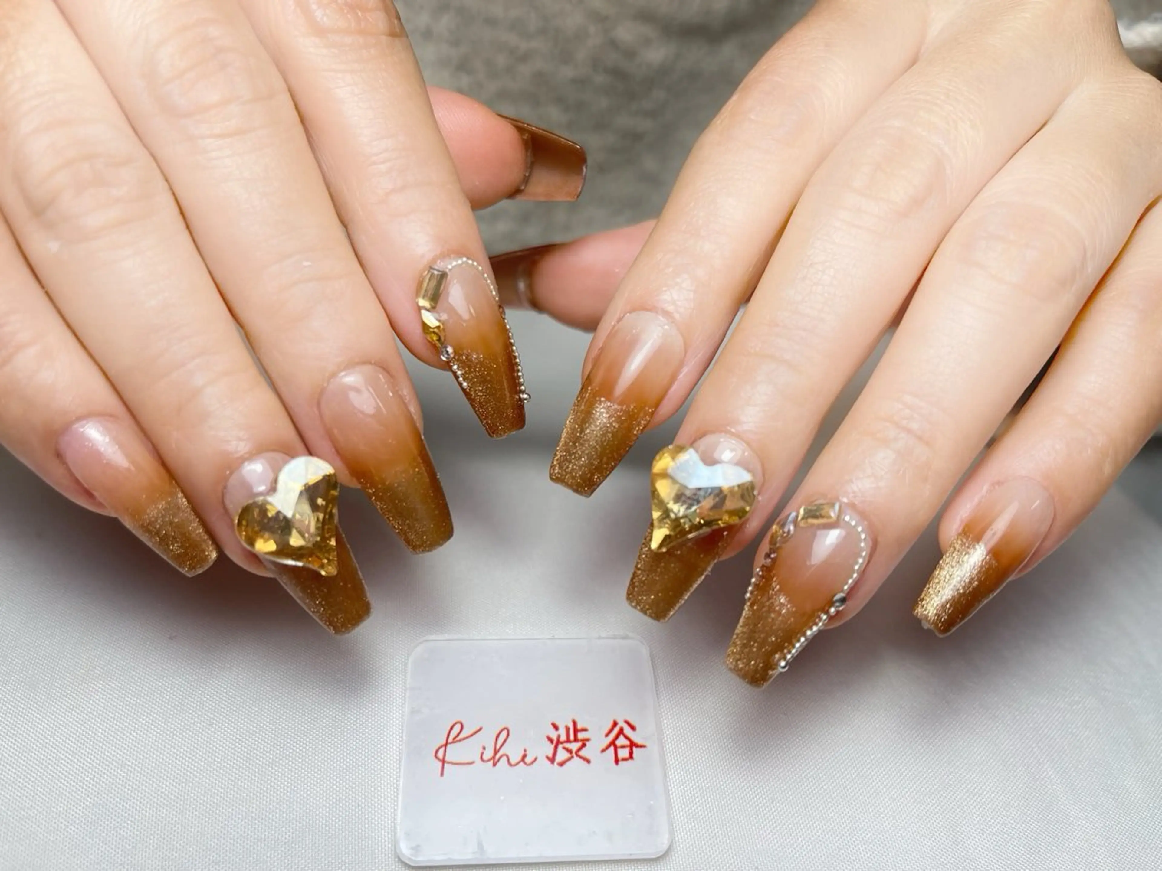 ネイル アートネイル フレンチネイル ジェルネイル グラデーション 韓国ネイル ハンドネイル 💕鈴木ユリ パラジェル/オフ無料のネイルデザイン