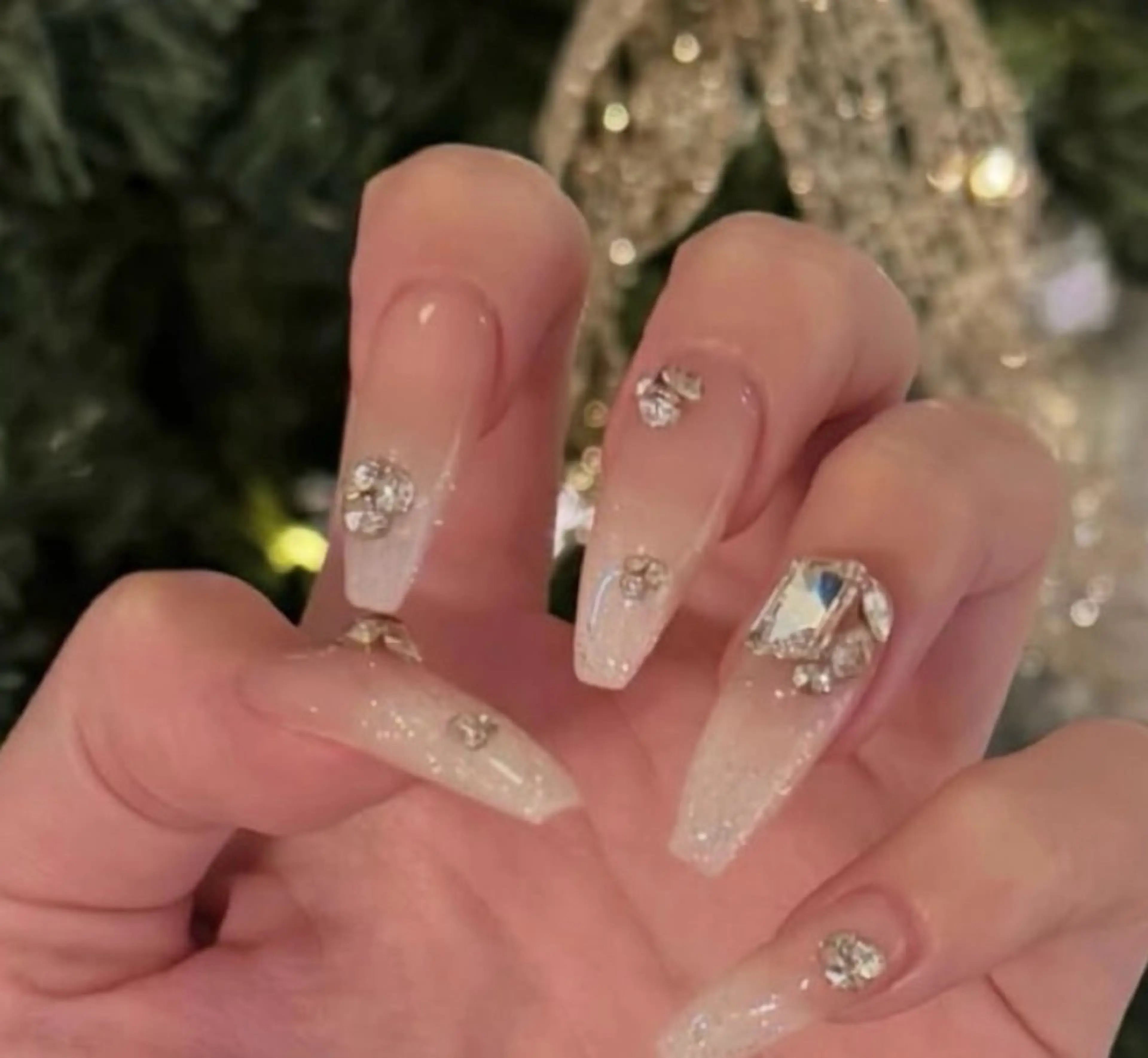 ネイル アートネイル フレンチネイル ジェルネイル ニュアンスネイル オフィスネイル ハンドネイル Ryunail所属・Ryu Nail NekoChanのネイルデザイン