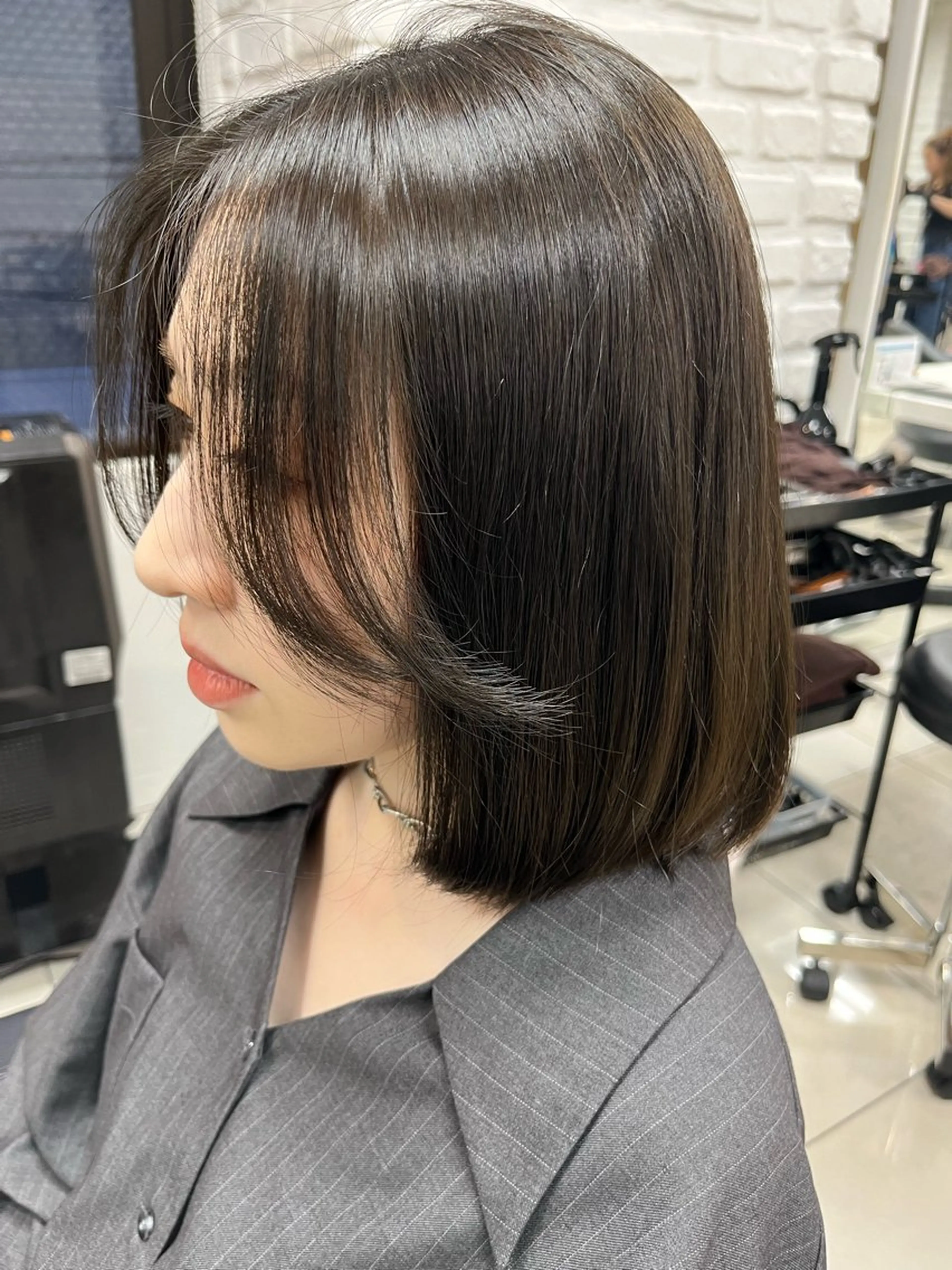 ミディアム 顔周りカット カット ヘアカラー トリートメント メンズヘア専門🦊 RYOKAのヘアスタイル
