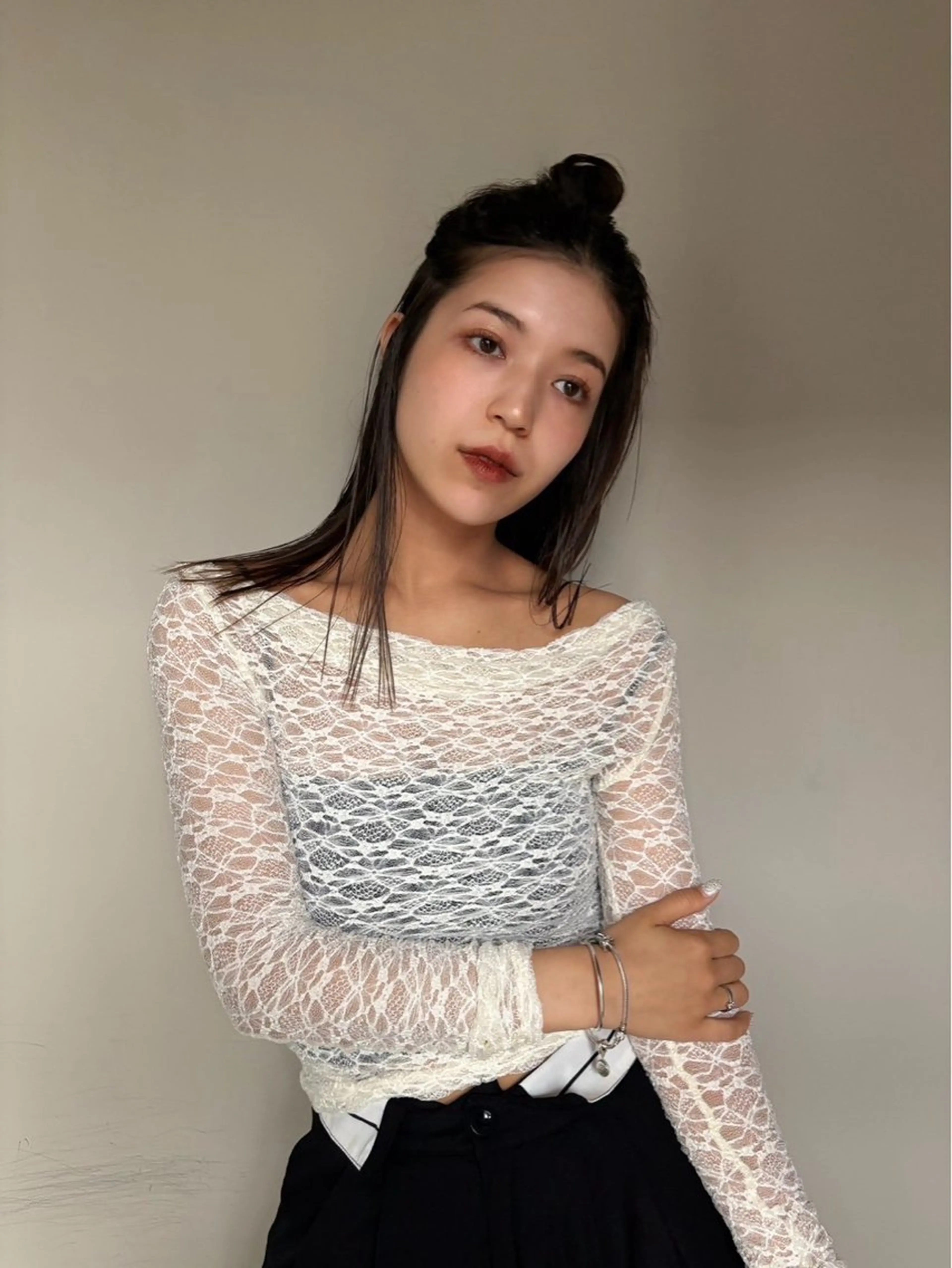 セミロング 透明感ダブルカラー/ 諸岡ひばりのヘアスタイル