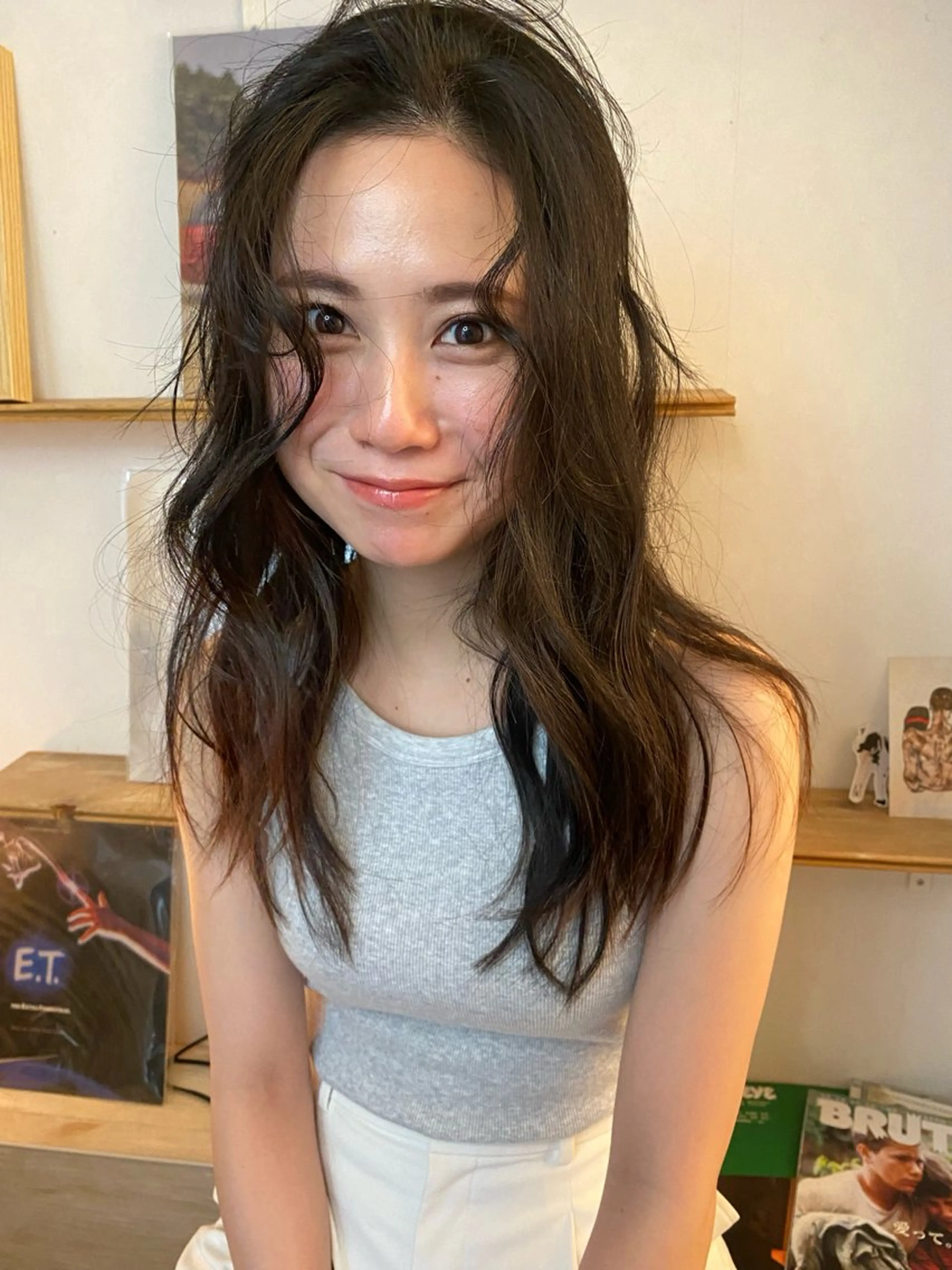 セミロング カラー 森貴裕/ベージュ/ パーマ/オリーブのヘアスタイル