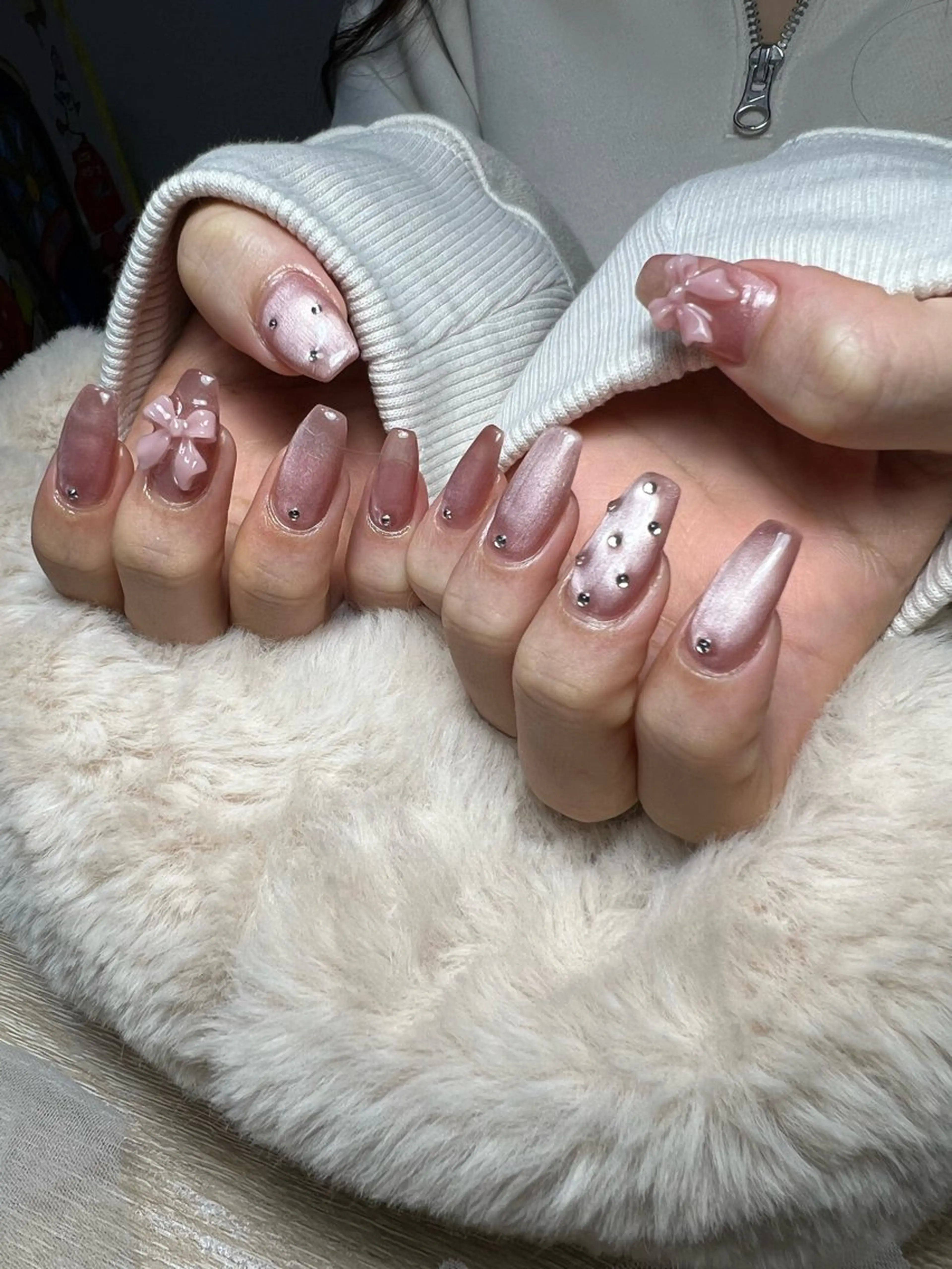 ネイル ハンドネイル フットネイル m nailのネイルデザイン