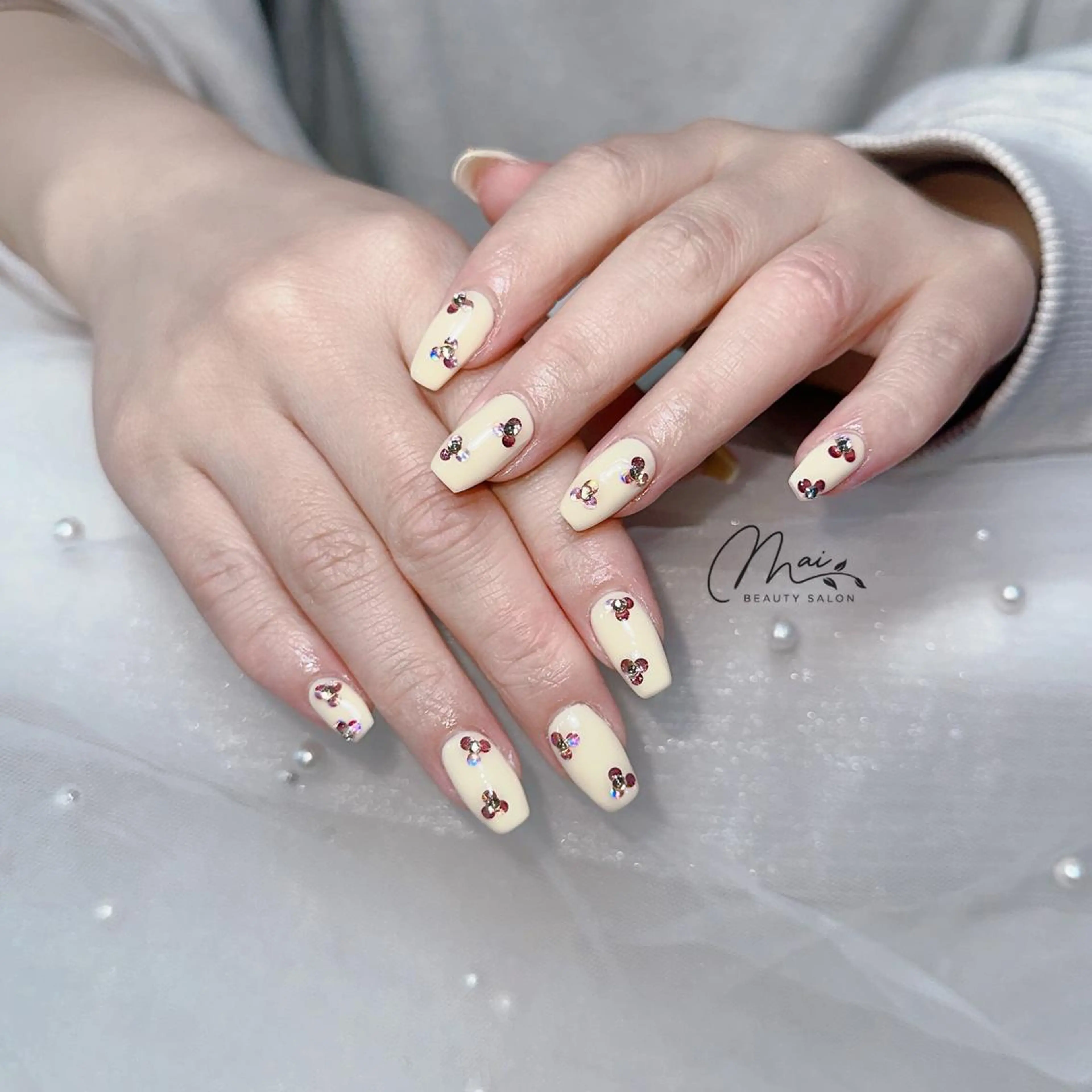 ネイル フットネイル ジェルネイル マグネットネイル パラジェル ワンホンネイル MaiBeauty DanHiのネイルデザイン