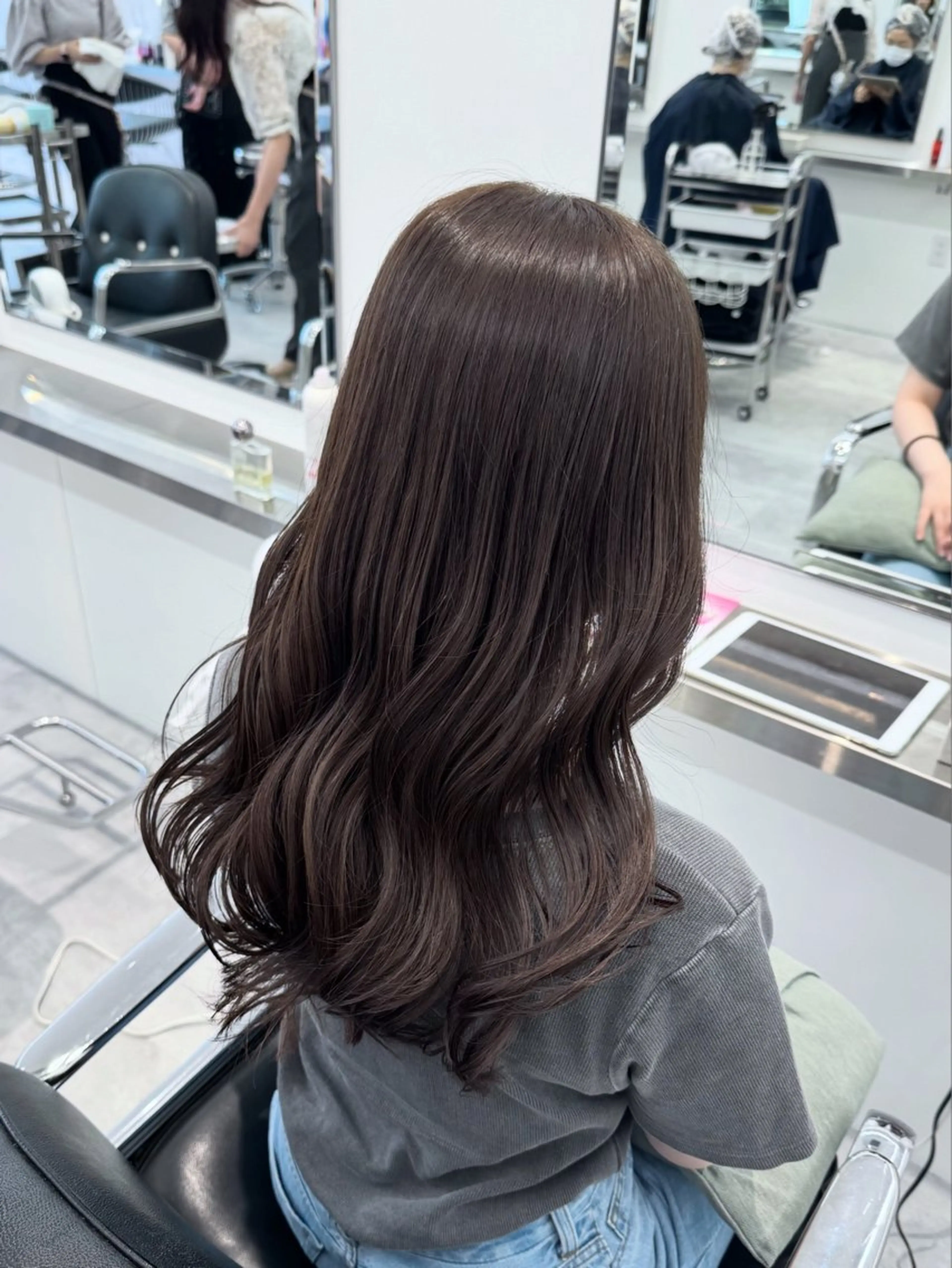 ロング カラー ヘアカラー Parve  Mix 🫧梶川虹のヘアスタイル