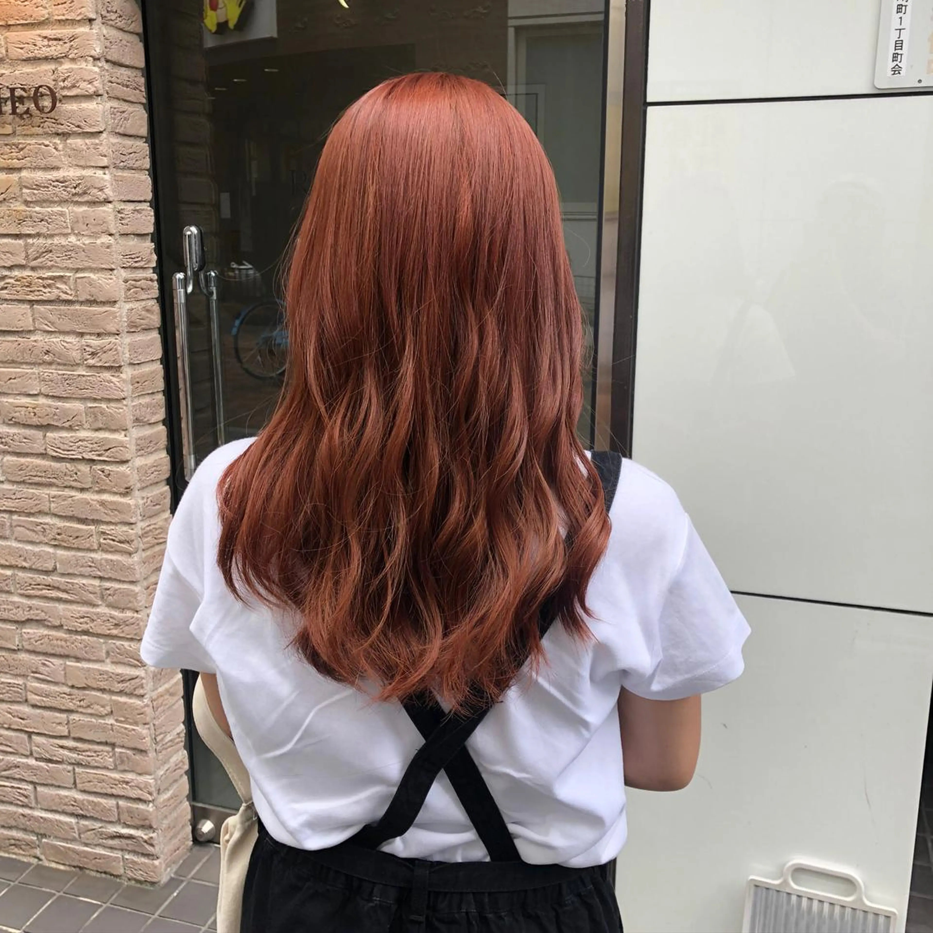 ロング カラー ピンクカラー ，comma momoka🪄のヘアスタイル