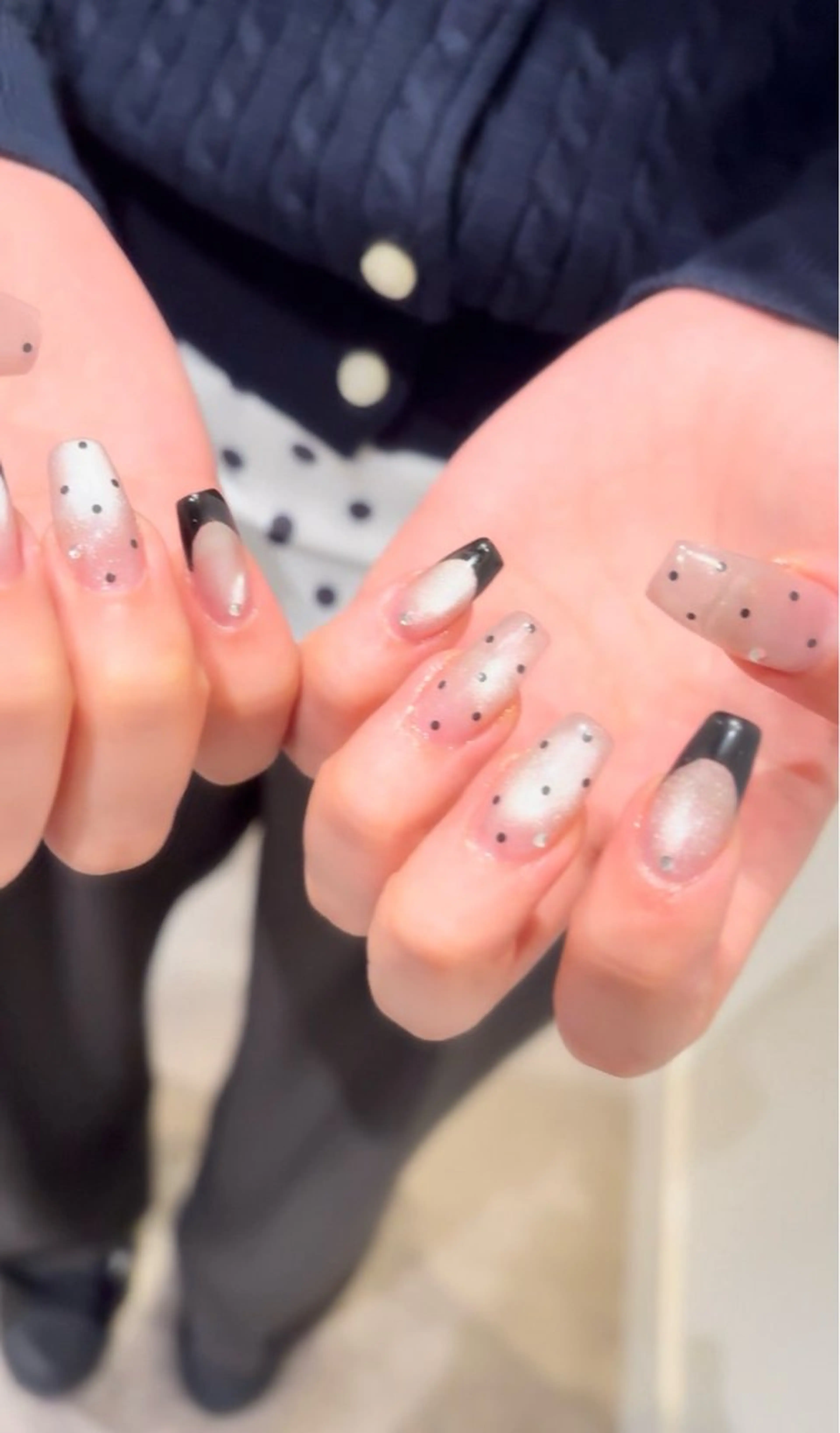 ネイル ドット モンタナ nailのネイルデザイン