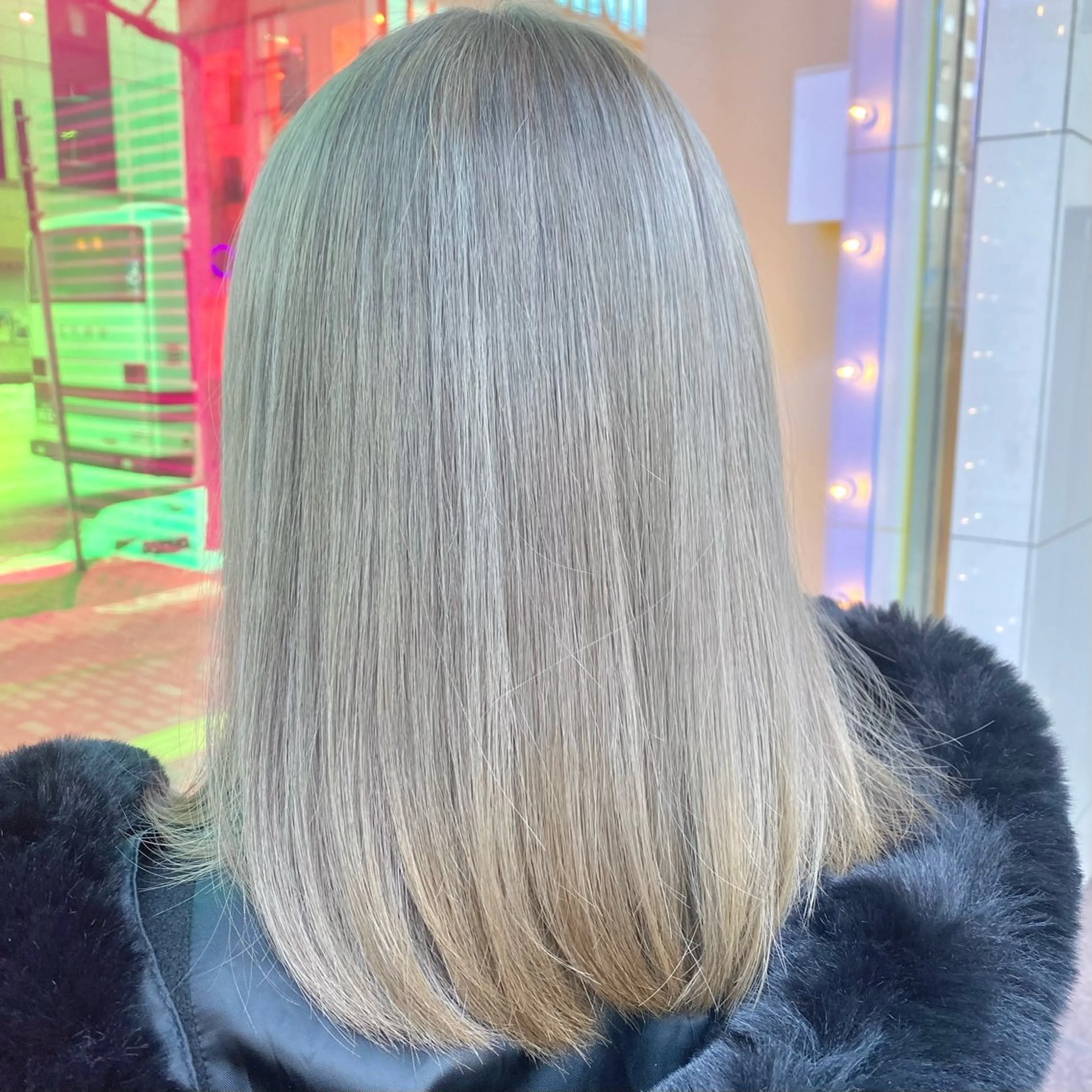 ミディアム カラー カット ヘアカラー トリートメント 透けカラー/レイヤー /ウルフ/🫧みずほのヘアスタイル