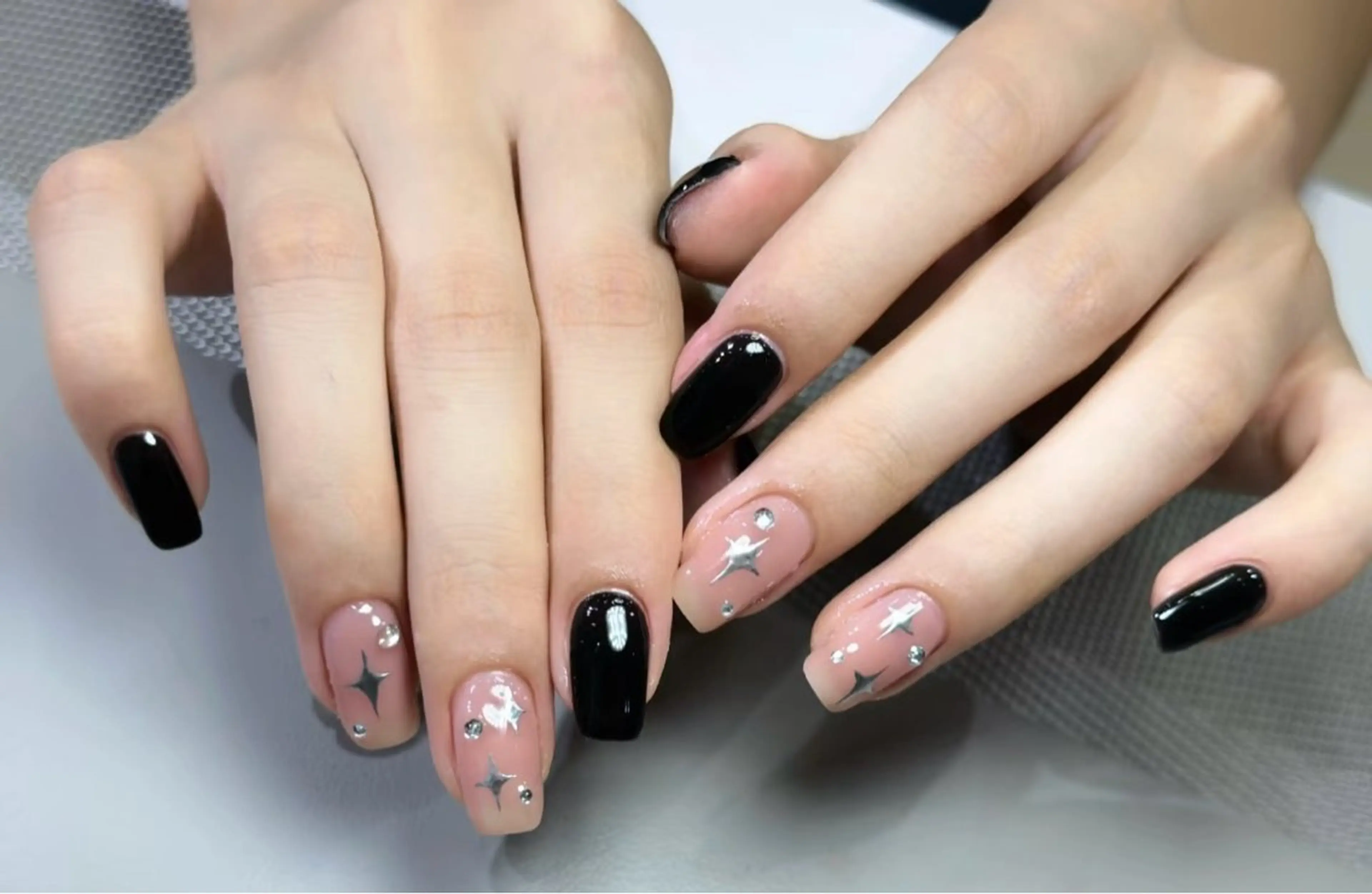 ネイル コネコネイルサロン モデル用のネイルデザイン