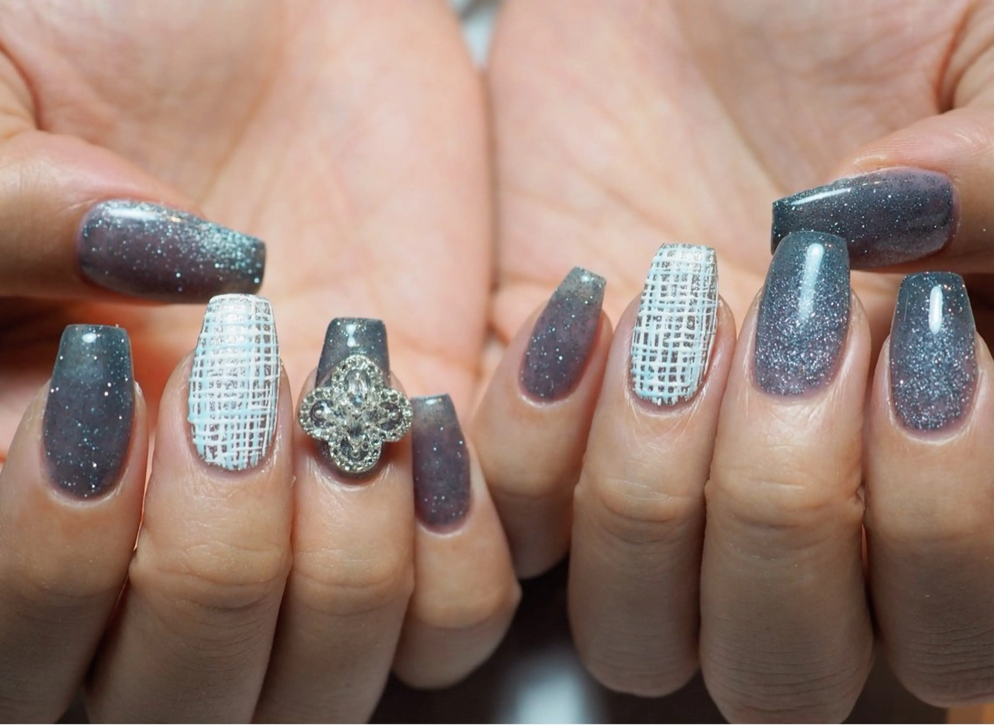 ネイル 7nail所属・なんば7nail YUZUHAのネイルデザイン