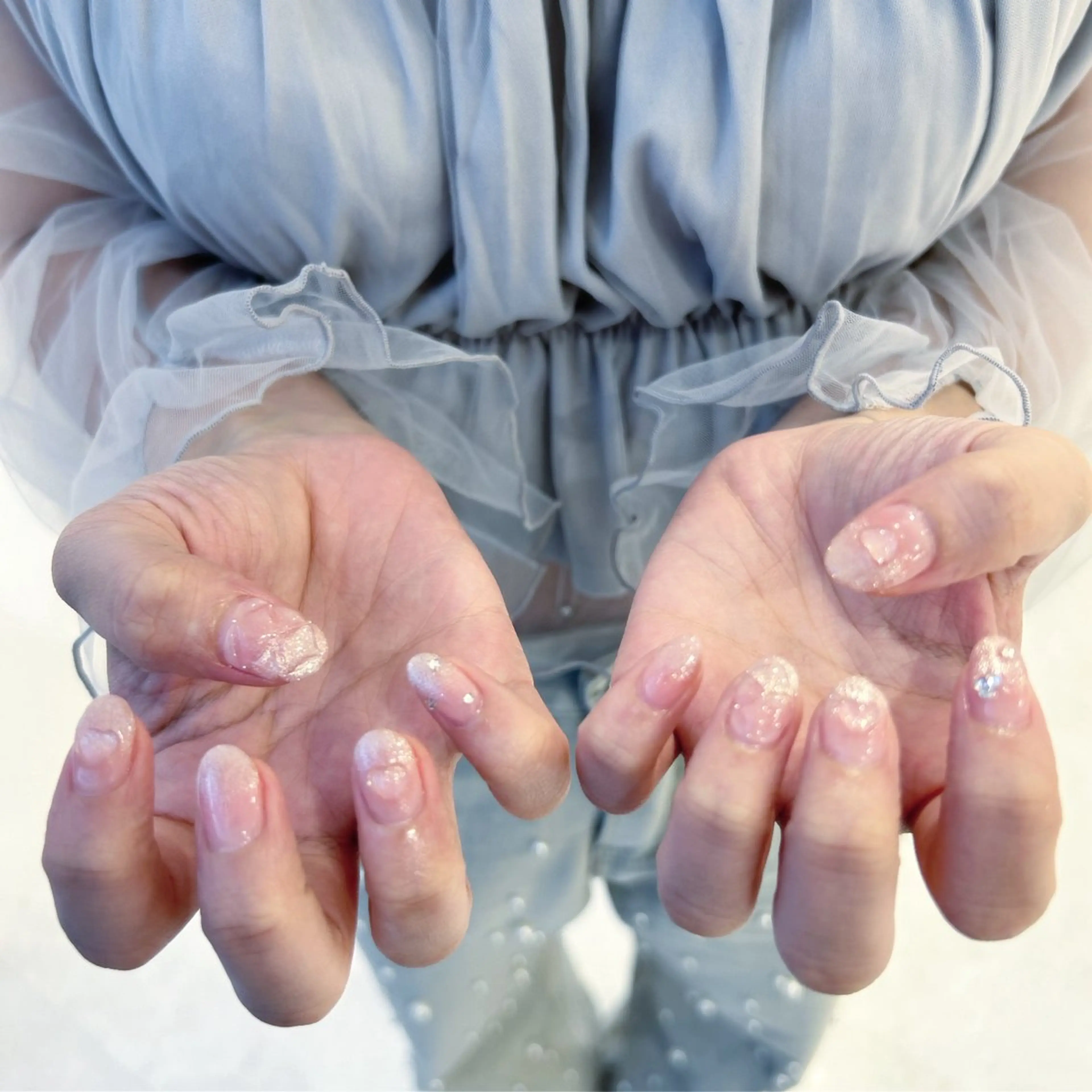 ネイル チークネイル 持ち込み Uzuki ／ROCCOnailのネイルデザイン