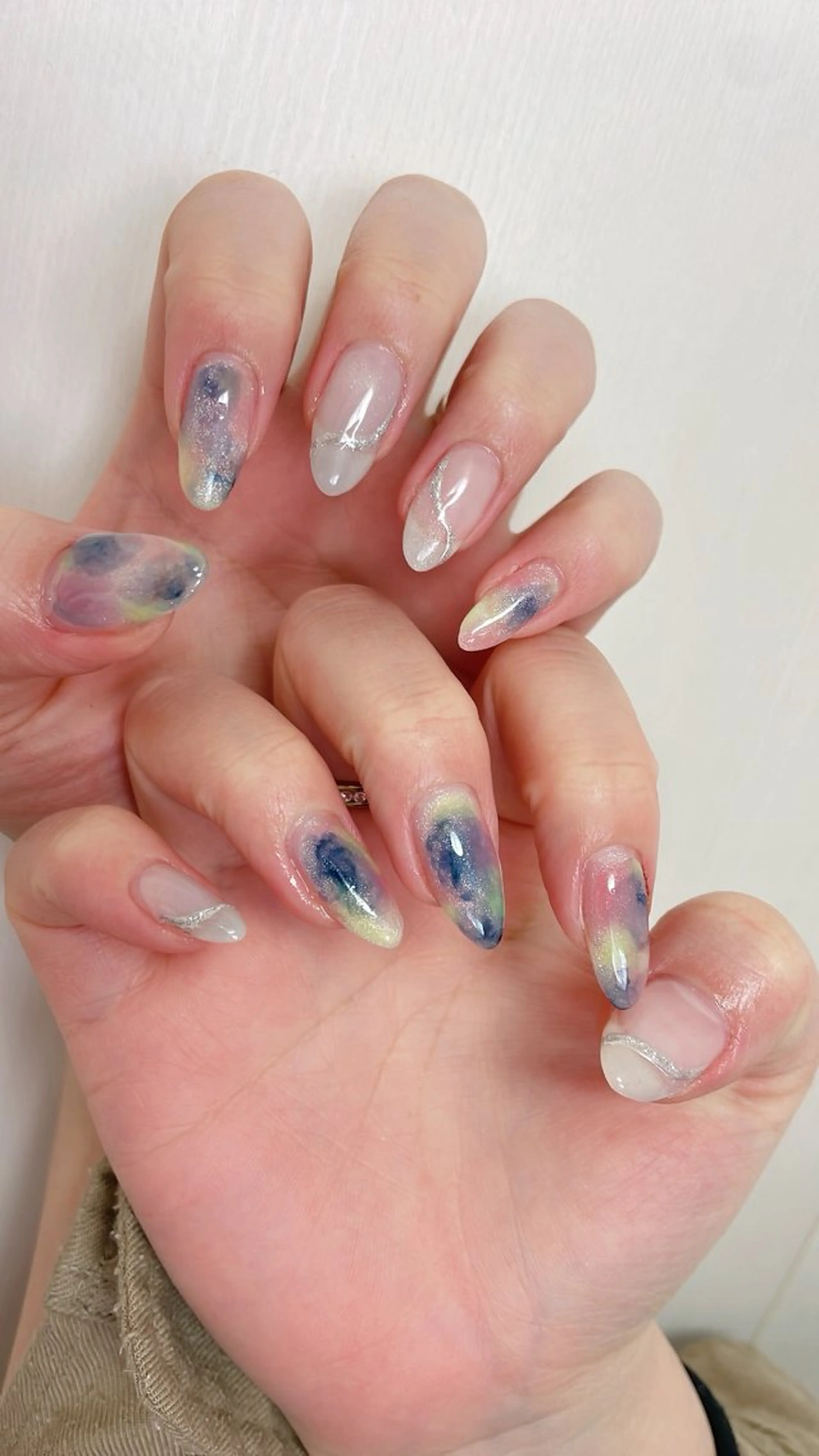 ネイル グリーン 持ち込み 春ネイル ハンドネイル 三原 麻佑のネイルデザイン