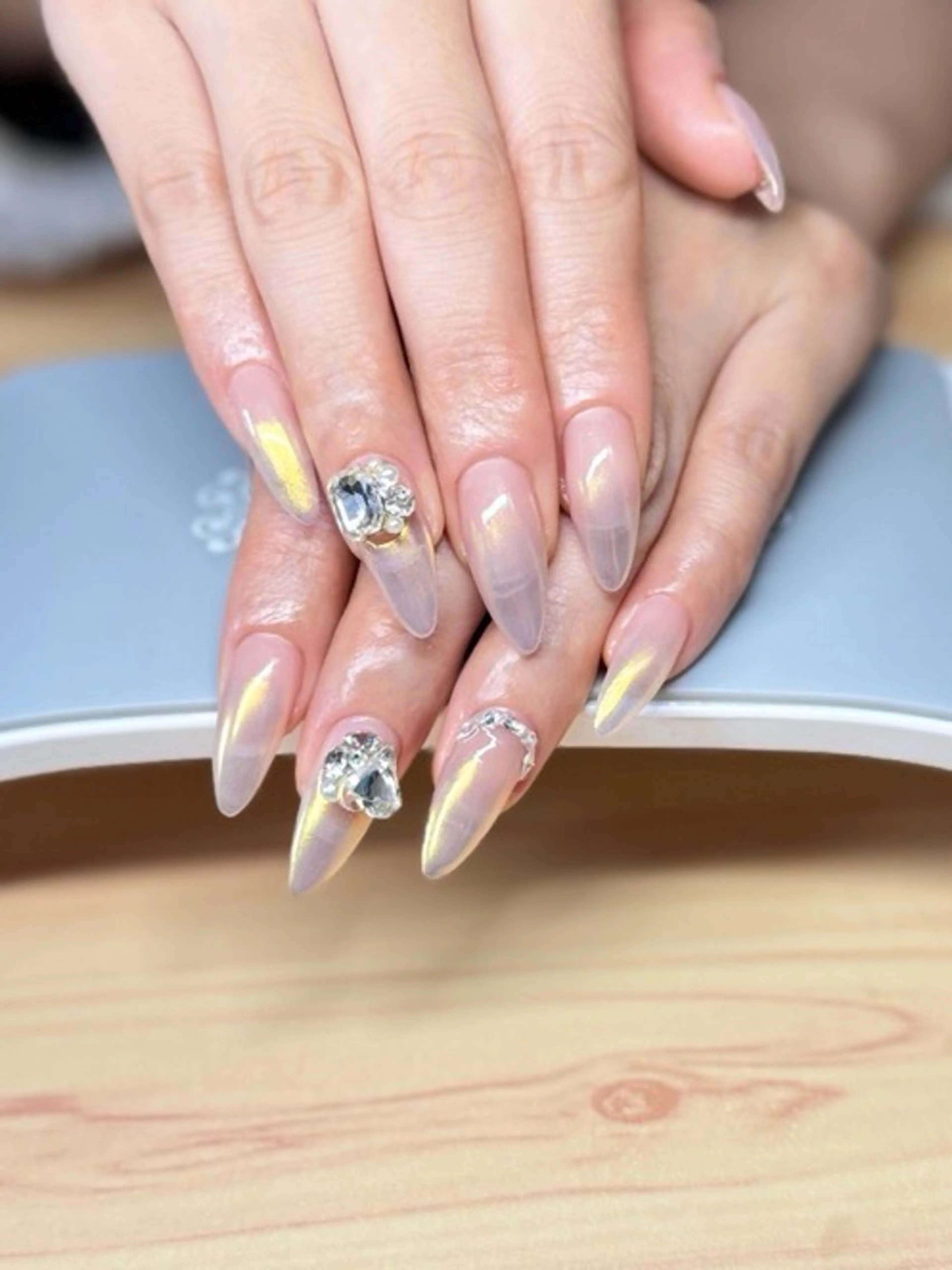 ネイル 𝓝𝓪𝓲𝓻 𝓝𝓪𝓲𝓵のネイルデザイン