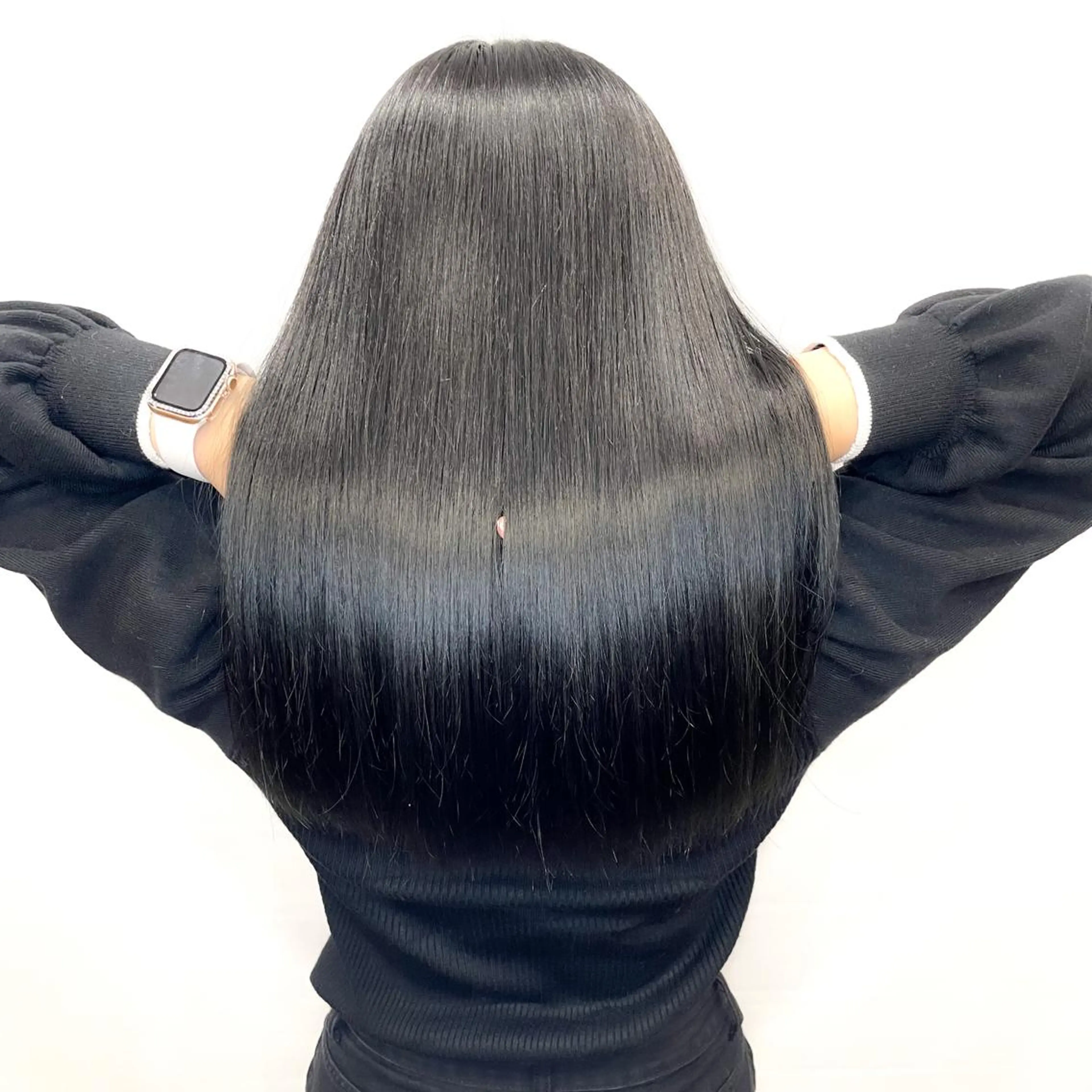 セミロング カラー 由谷 祥伍のヘアスタイル