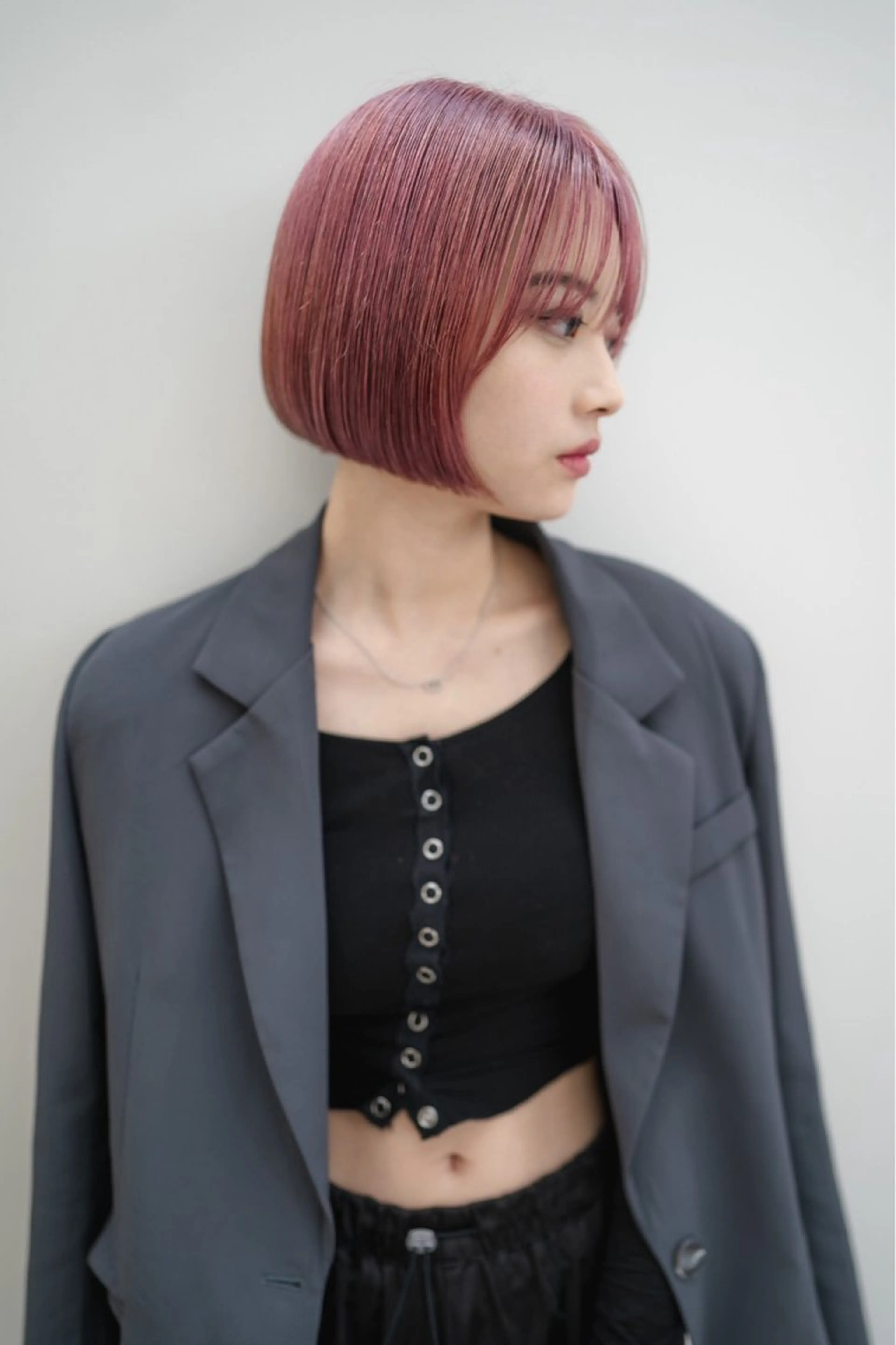 ショート カラー ブリーチ ハイトーンカラー ピンクカラー ボブ 似合わせカット🫧 /パーマRINAのヘアスタイル