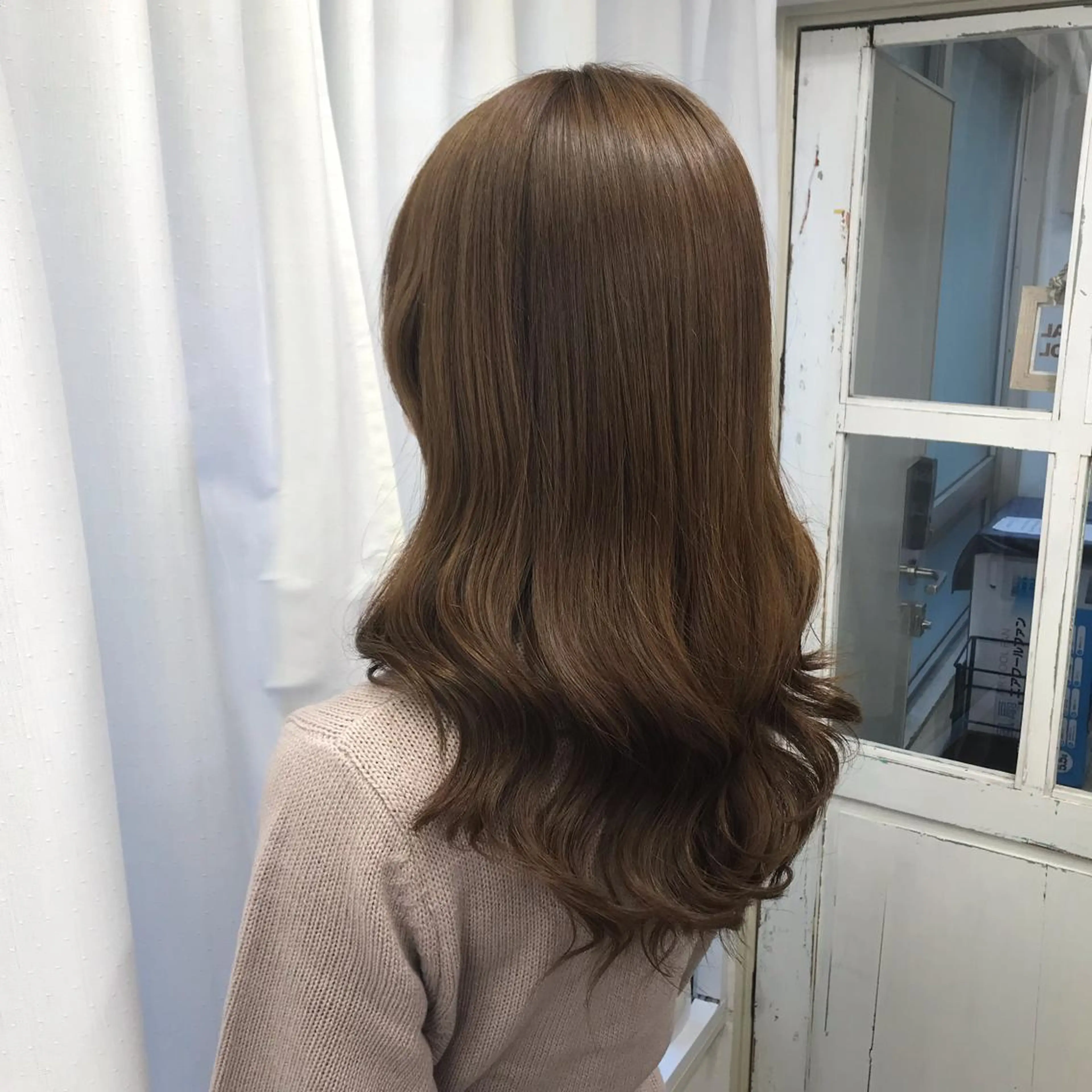 セミロング カラー アッシュ ベージュカラー ヨシンモリ ていねい技術No.1 🌈諏訪 健太のヘアスタイル