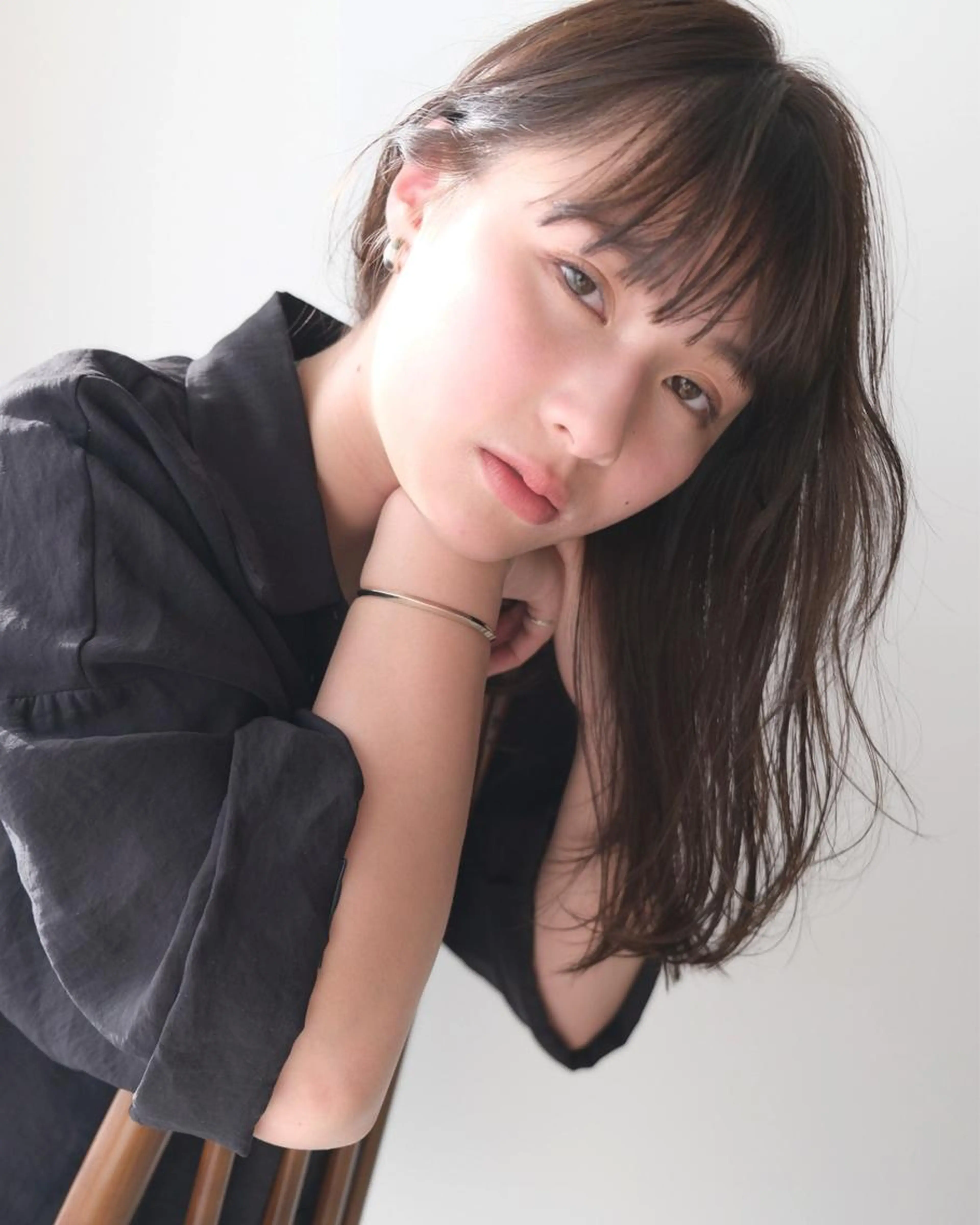 『伸ばし中の方へ』メンテナンスカット（似合わせ小顔前髪カット込み）＋うるつや血色カラー＋アフターケアトリートメントの写真