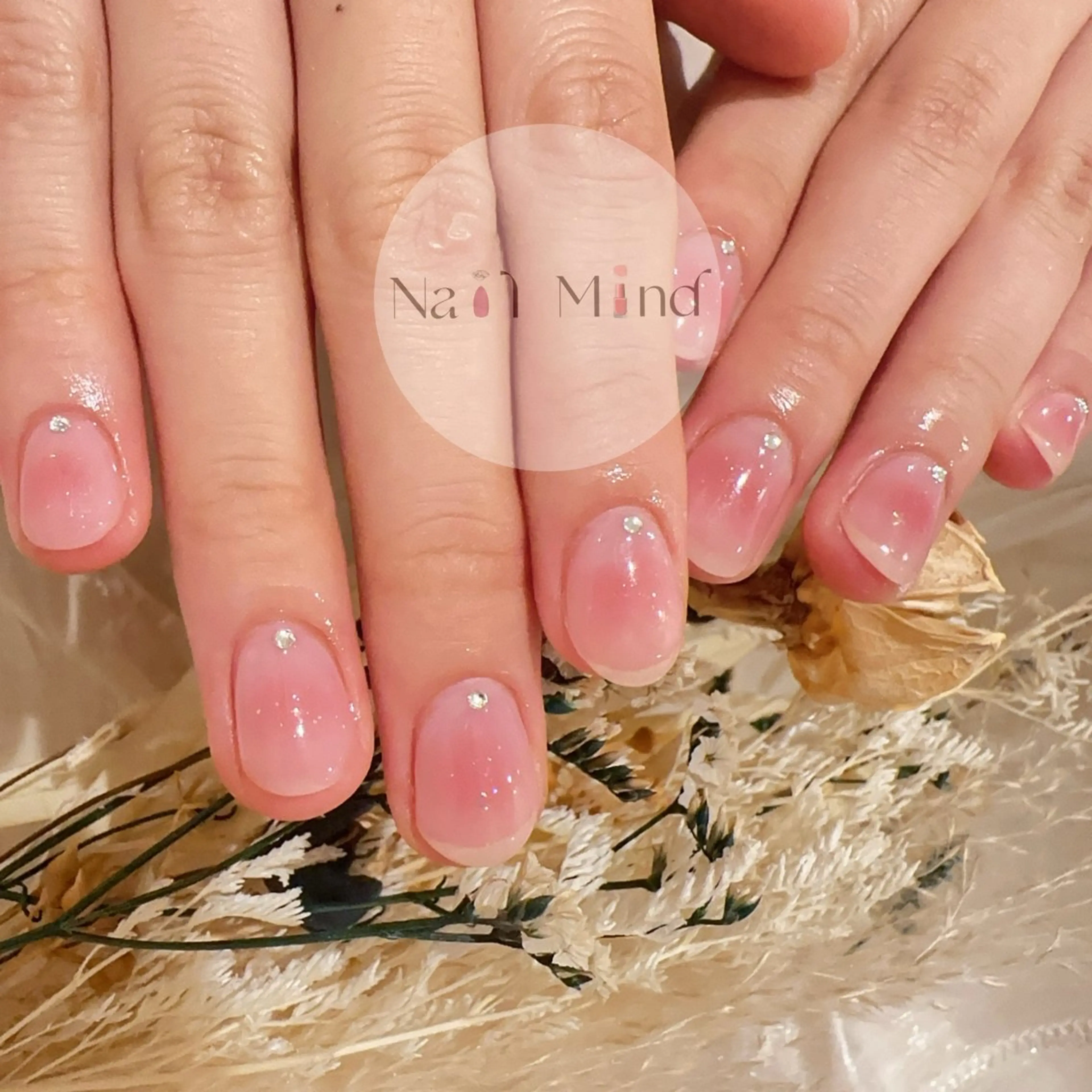 ネイル チークネイル ハンドネイル Nail Mind (NaONail）のネイルデザイン