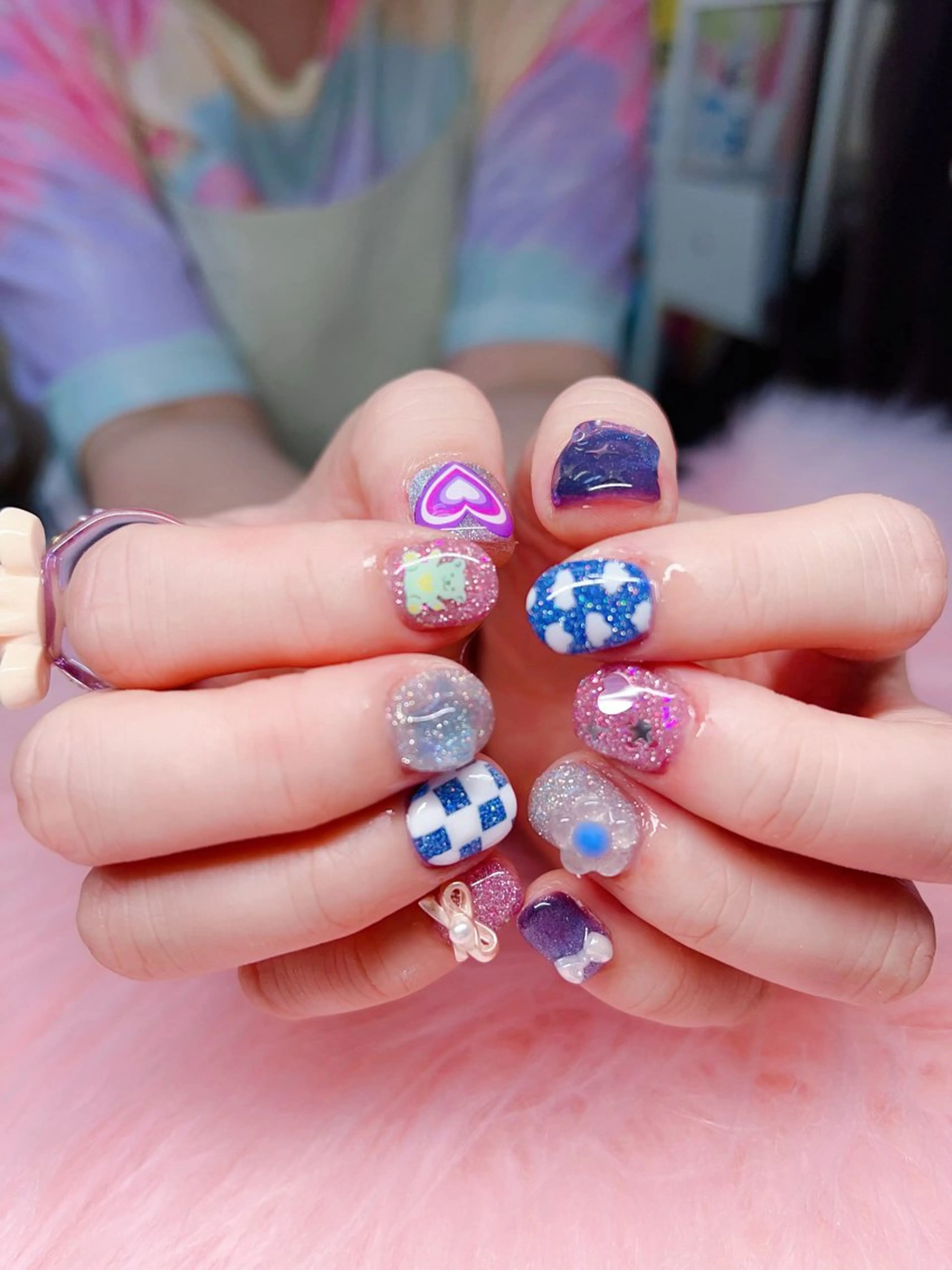 ネイル アートネイル ハート リボン 夏ネイル ハンドネイル ハンドケア 💜MIYA nail川崎店のネイルデザイン