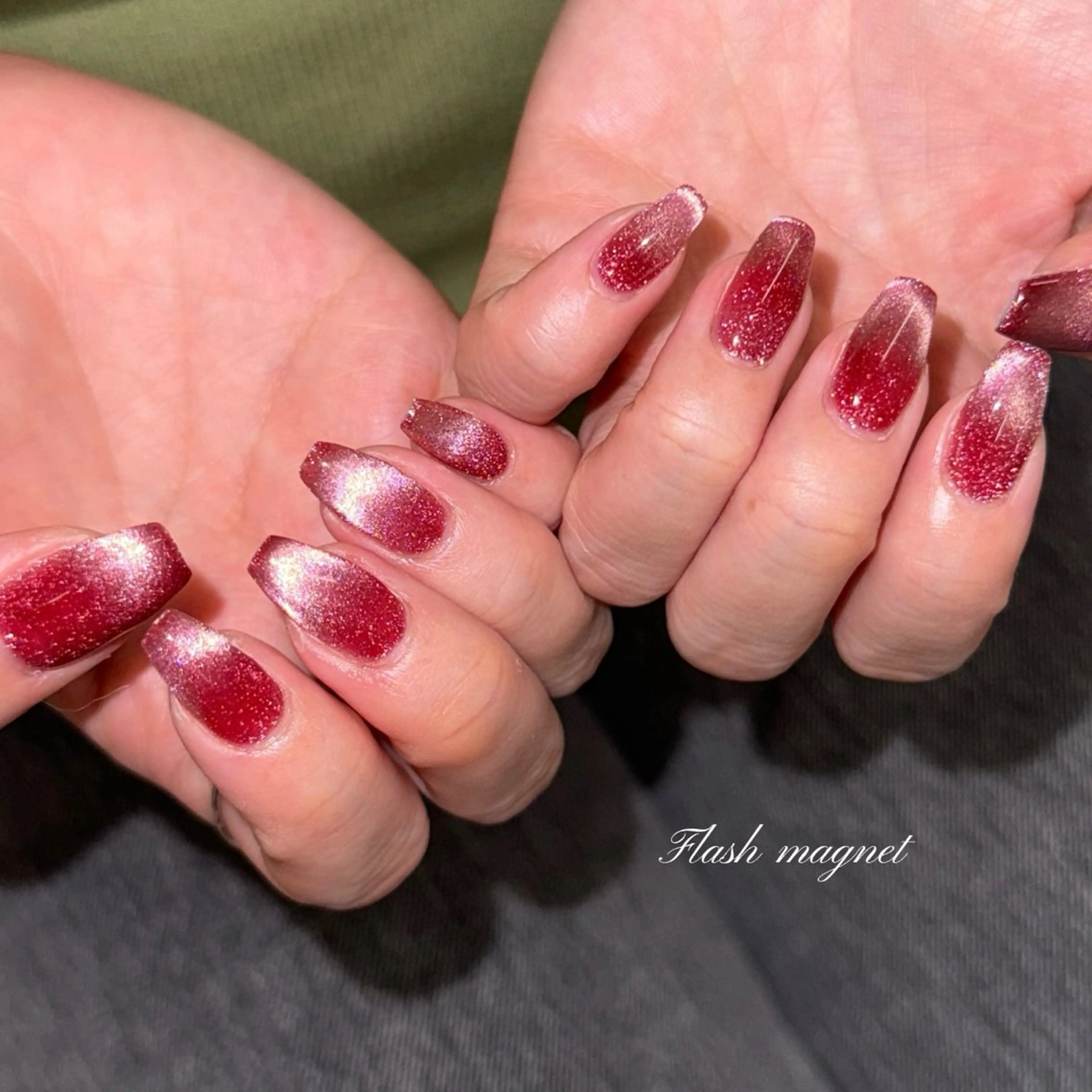 ネイル フラッシュネイル フラッシュマグ マグネットネイル ハンドネイル UnFLAIR 麻布十番店🧸NAOのネイルデザイン