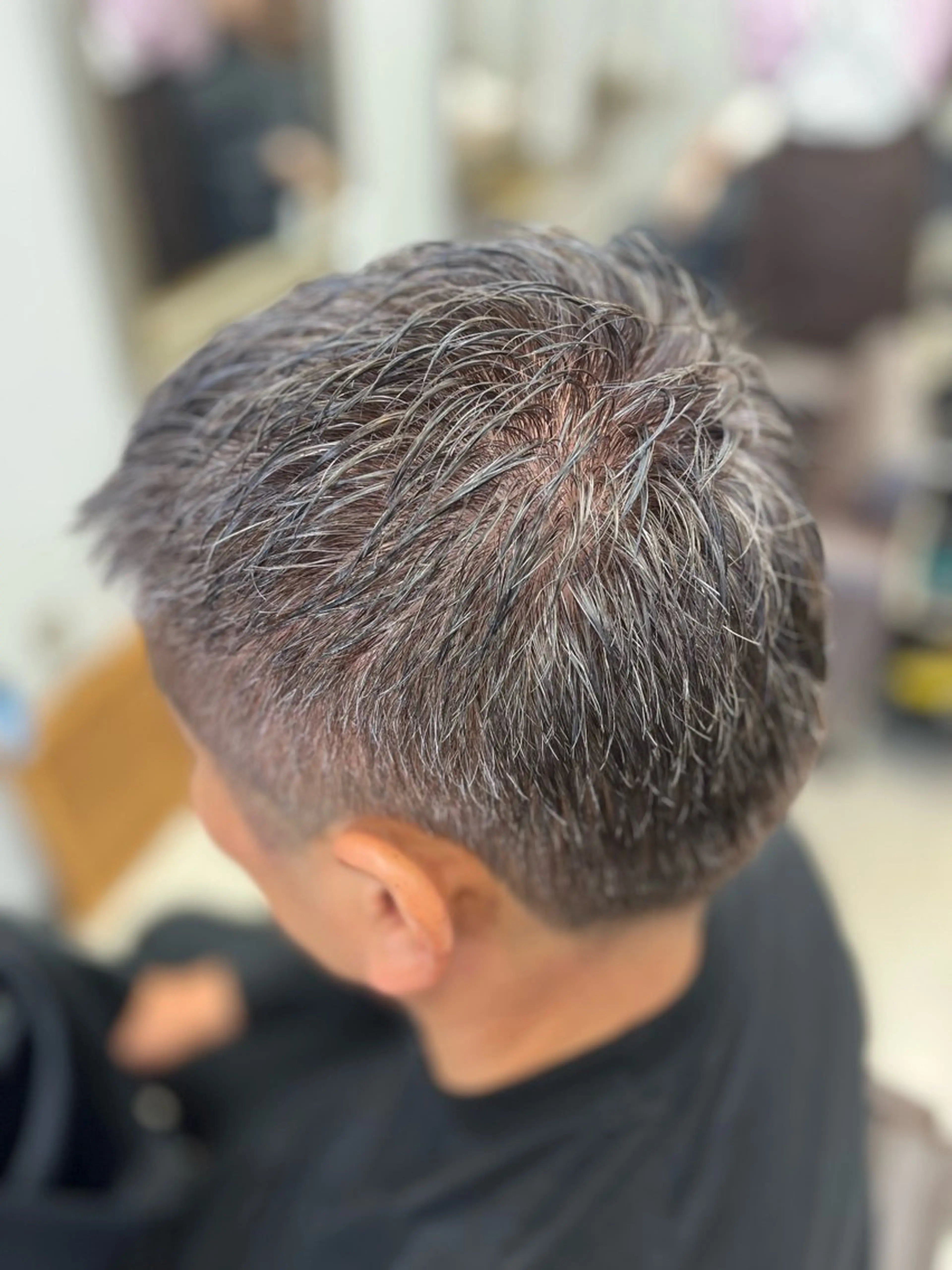 ショート メンズ ヘアカラー Crescere所属・小島 凜のヘアスタイル