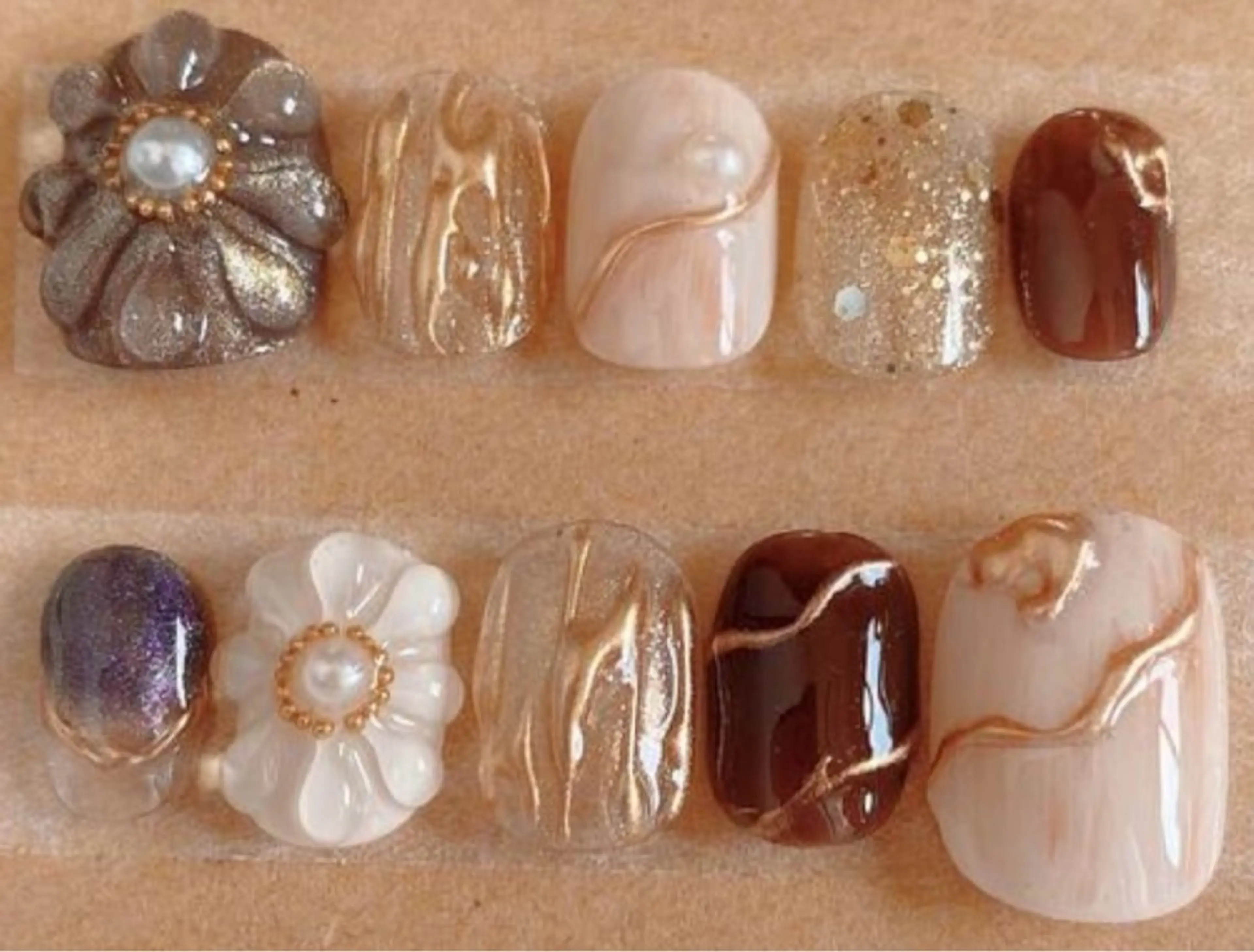 ネイル ジェルネイル マグネットネイル ミラーネイル 持ち込み ニュアンスネイル LUCIA(ルシア）所属・LUCIA 南柏ネイルサロンのネイルデザイン