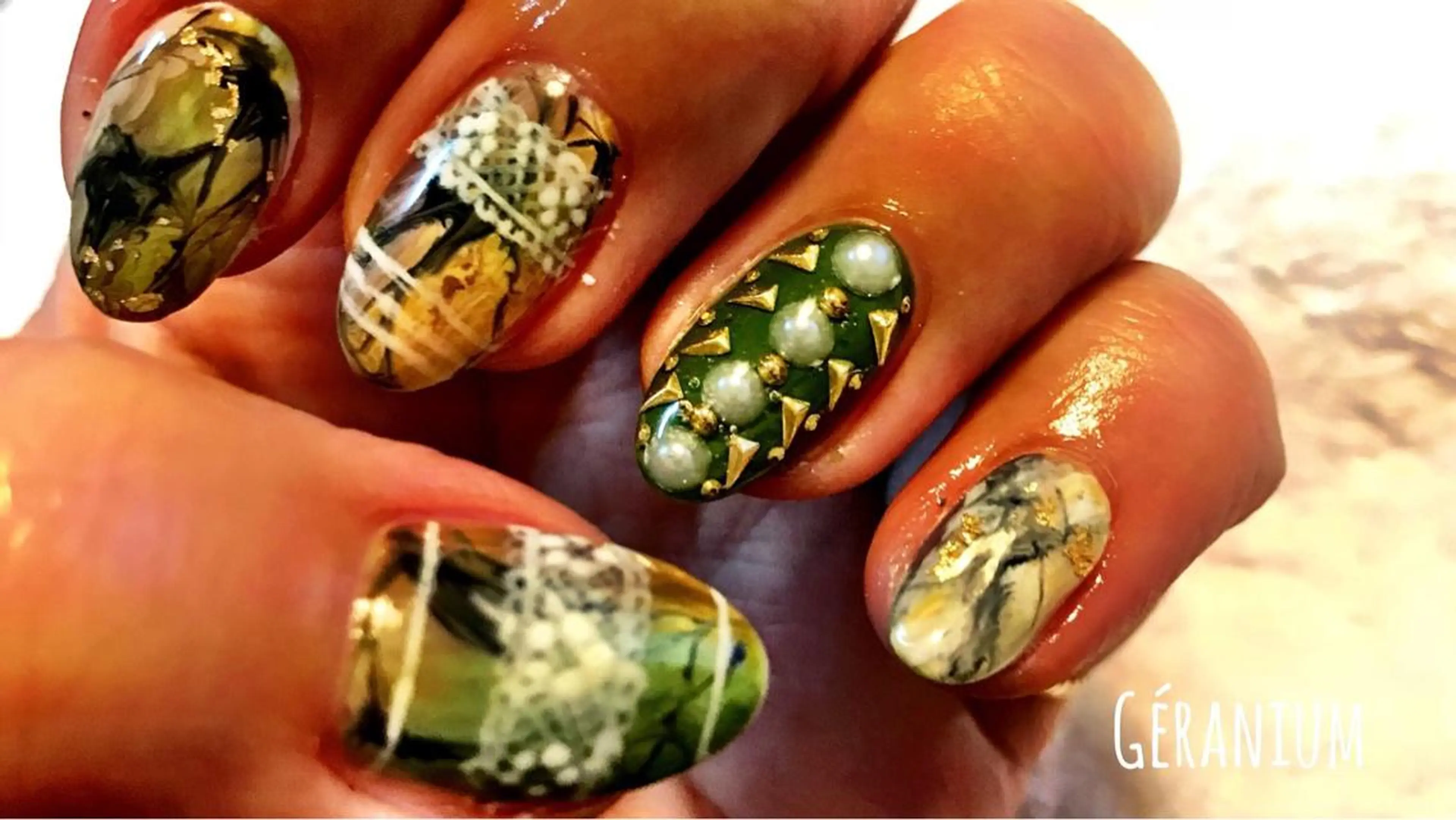ネイル レース 大理石ネイル(マーブル) ハンドネイル フットネイル GéRanium Harukaのネイルデザイン