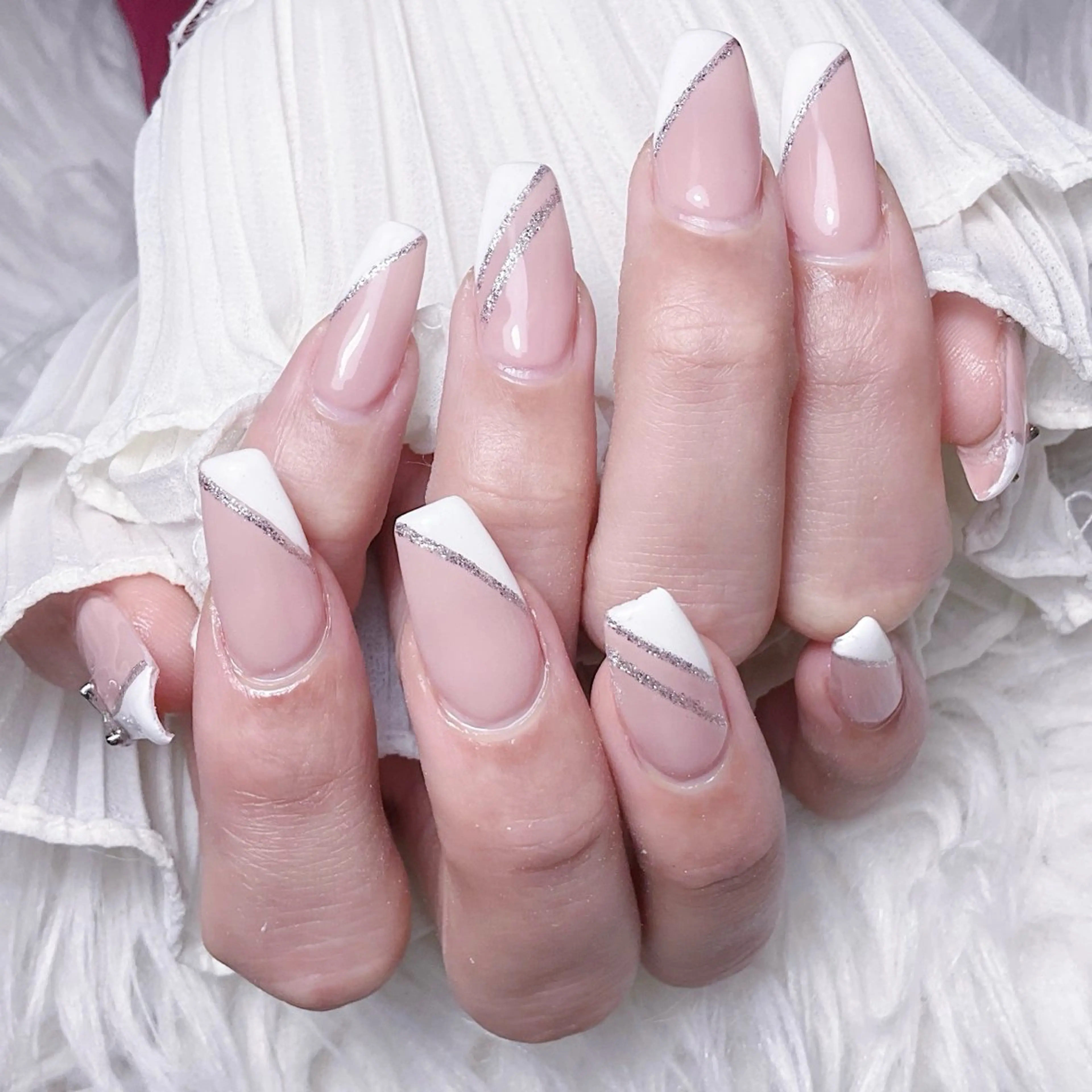 ネイル ハンドネイル 🌈Yun nail hyejin💋のネイルデザイン