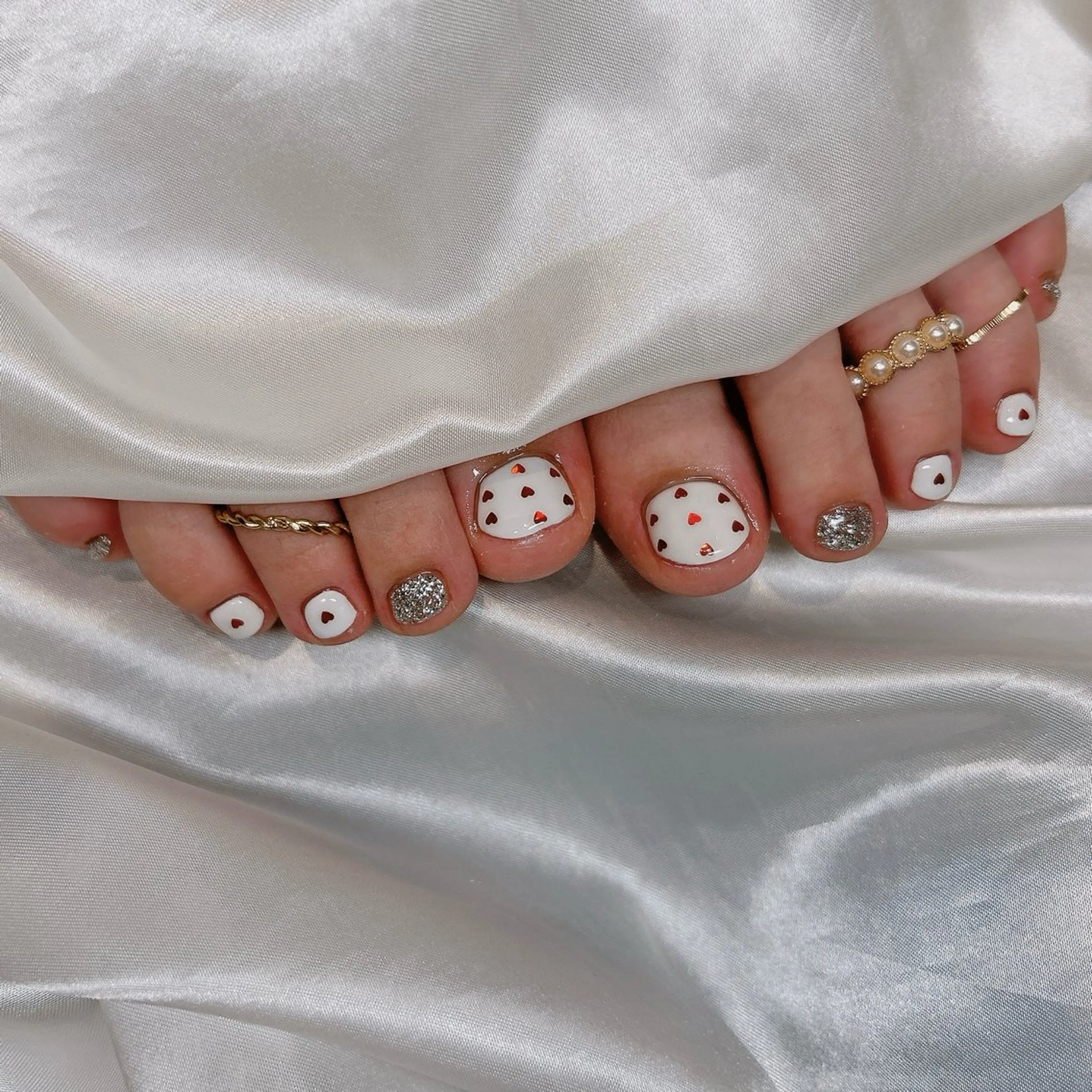 ネイル シンプルネイル フットネイル junna ちょい個性派ネイルのネイルデザイン