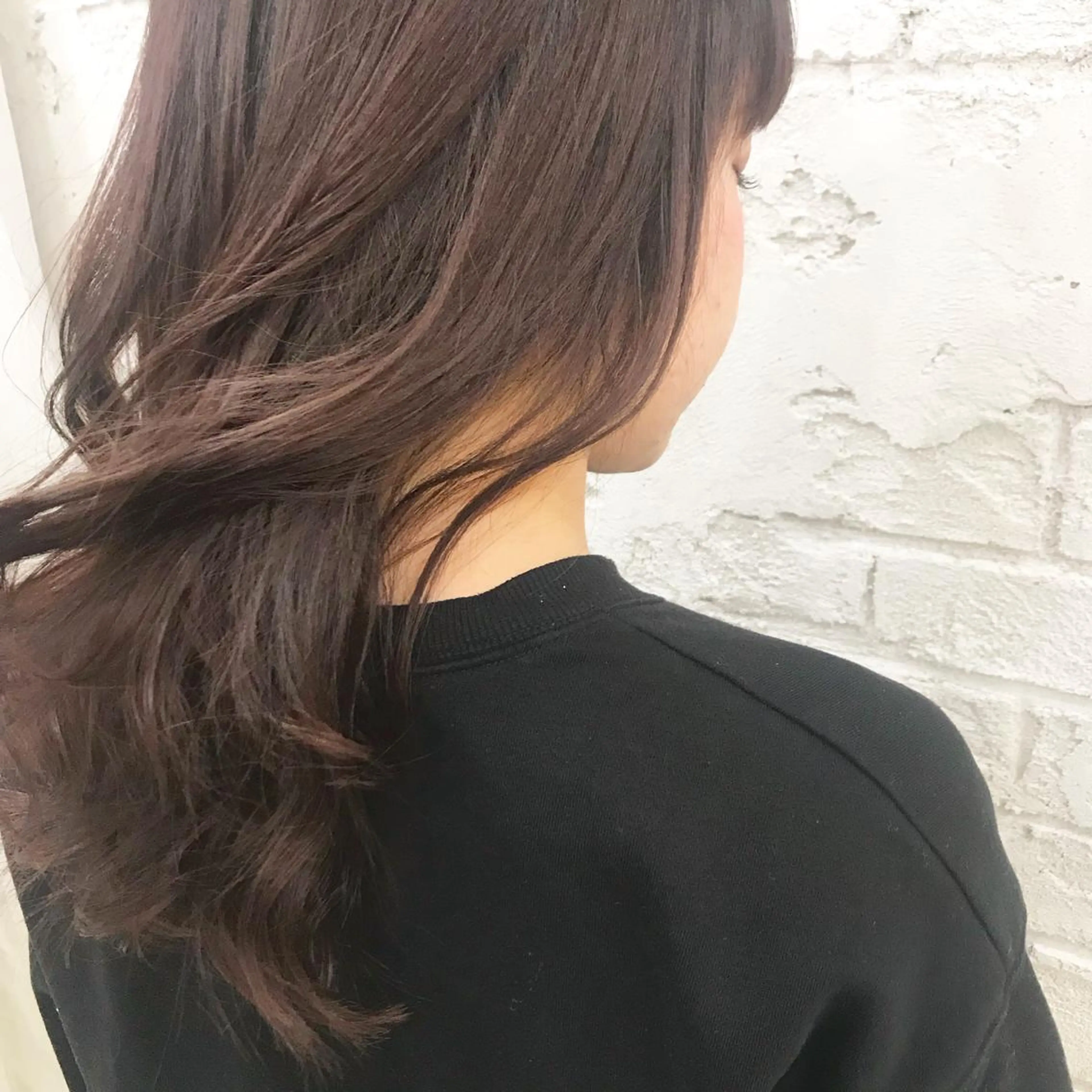 セミロング カラー オリーブ/アッシュ やわらか透明感カラーのヘアスタイル