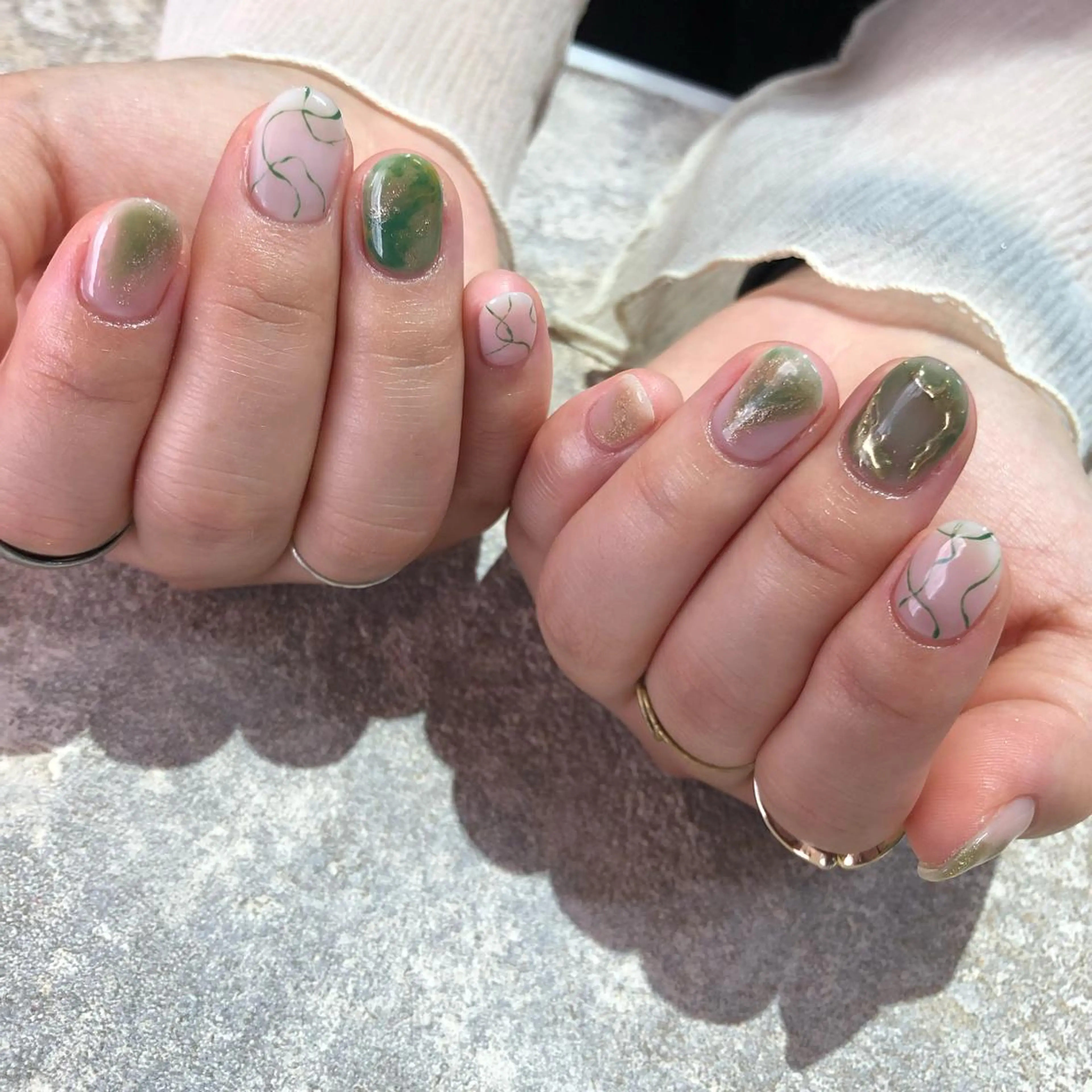 ネイル ハンドネイル フットネイル ハンドケア Nes.Nail所属・Miyagi Asamiのネイルデザイン