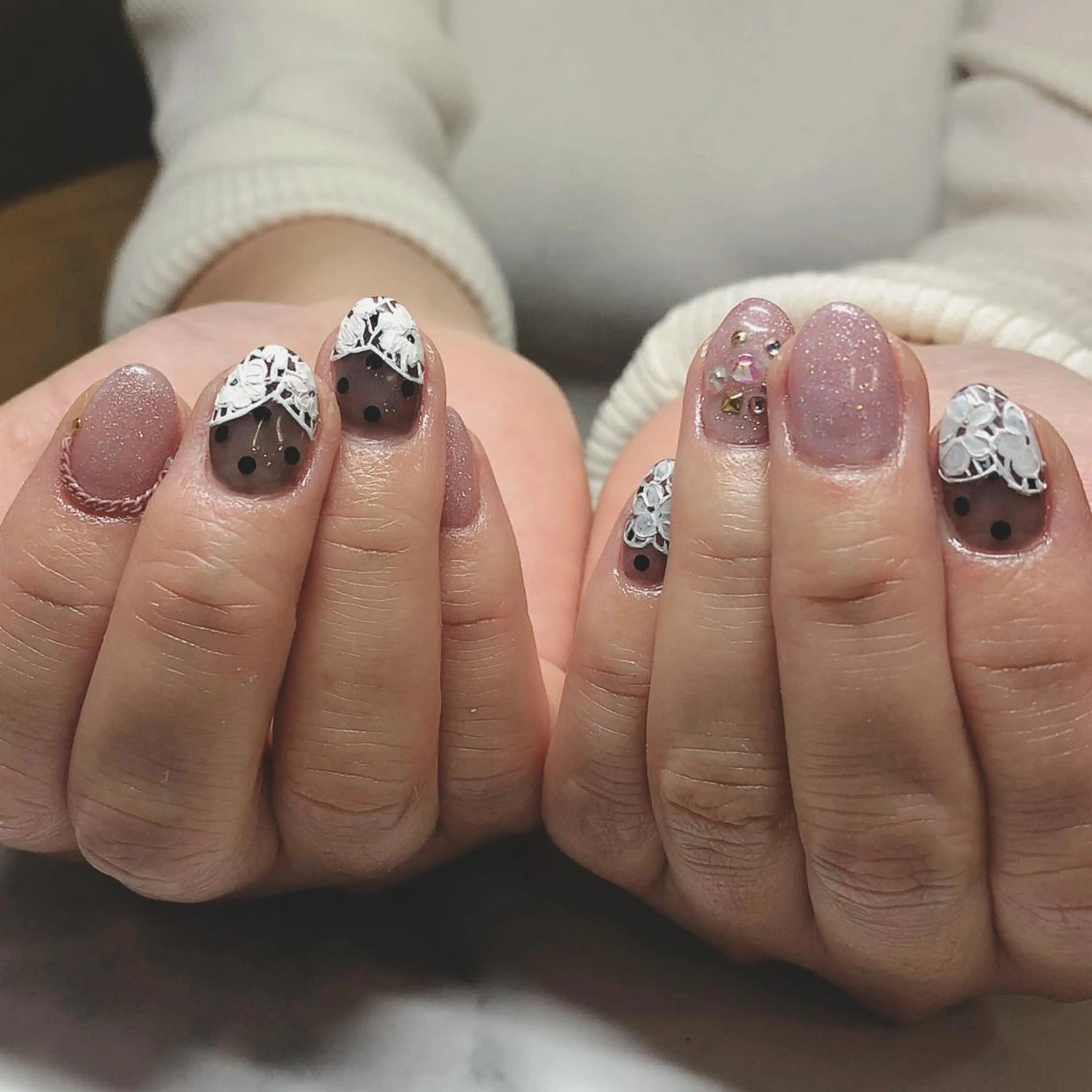 ネイル arm in arm ︎✿Yamamotoのマツエク・マツパデザイン