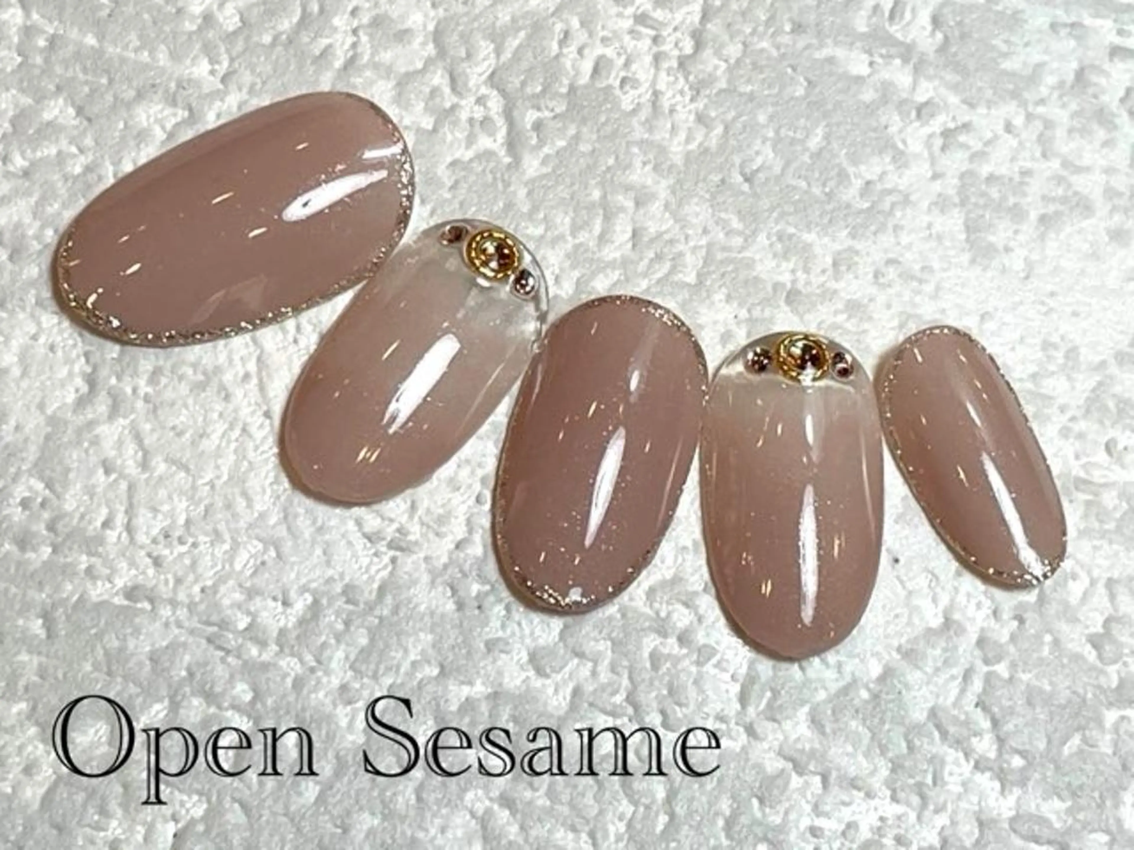 ネイル 遠藤 志乃のネイルデザイン